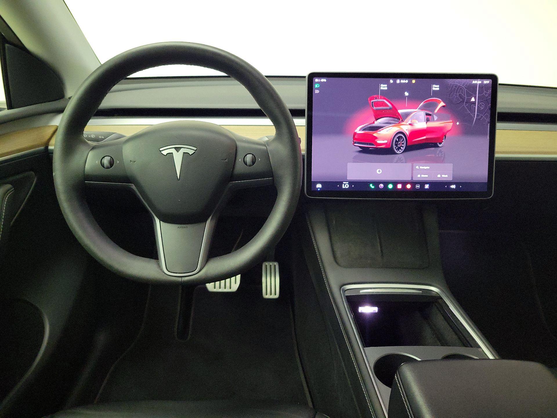 Thumbnail: 2023 Tesla Model Y - 10