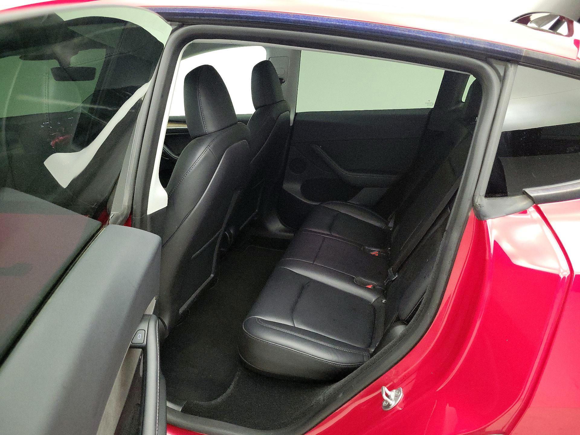 Thumbnail: 2023 Tesla Model Y - 19