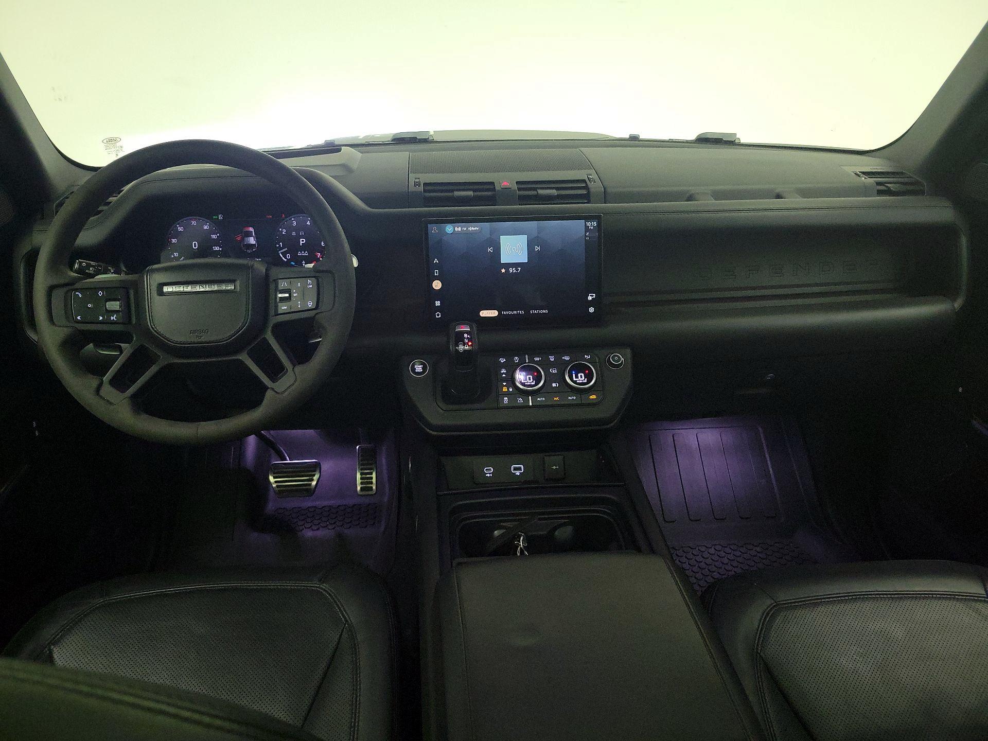 Thumbnail: 2023 Land Rover Defender - 9
