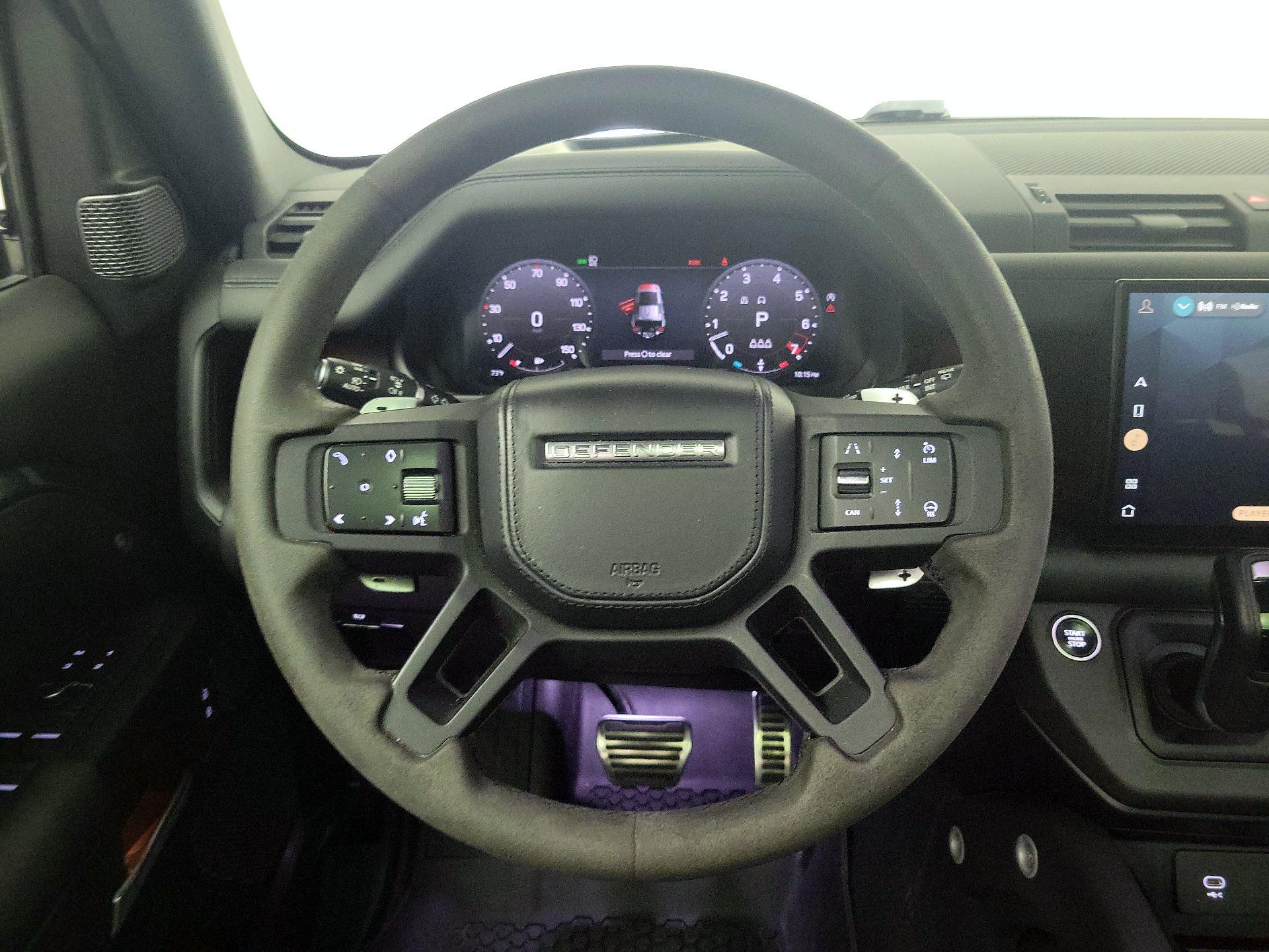 Thumbnail: 2023 Land Rover Defender - 10