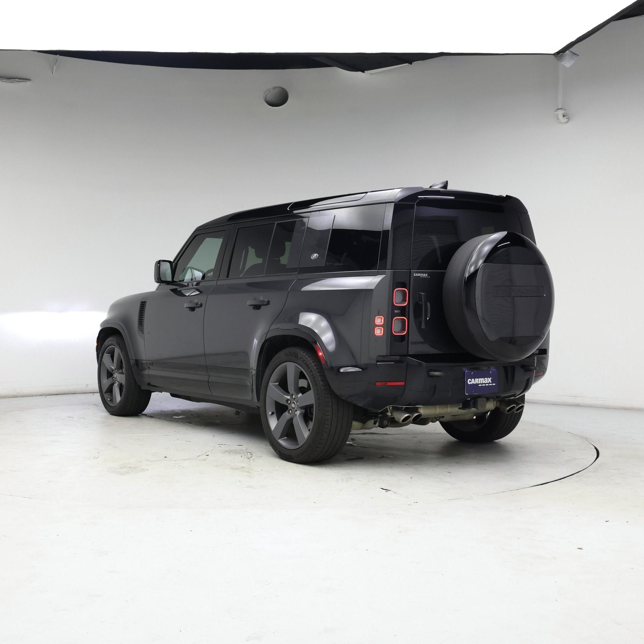 Thumbnail: 2023 Land Rover Defender - 2