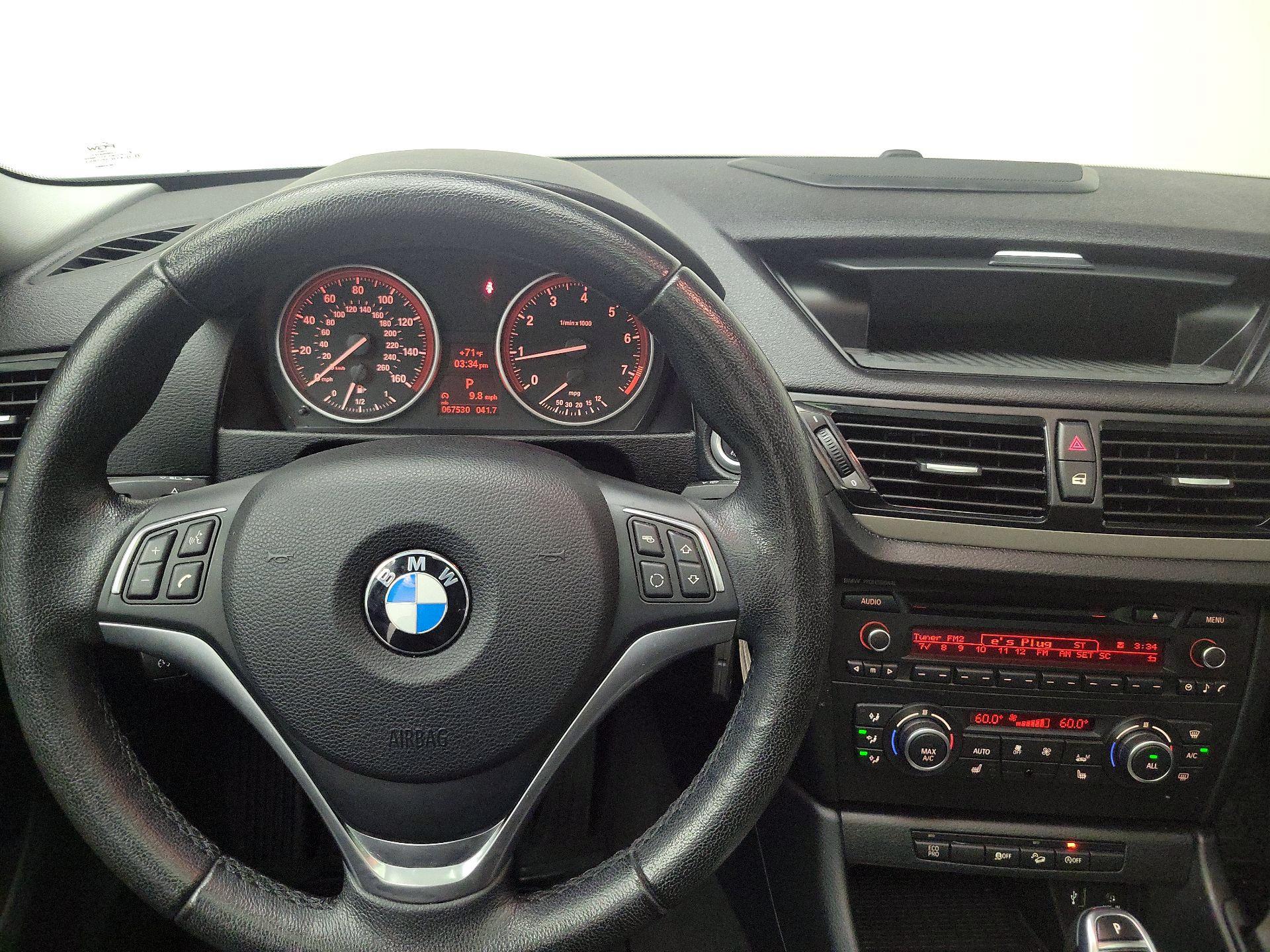 Thumbnail: 2014 BMW X1 - 10