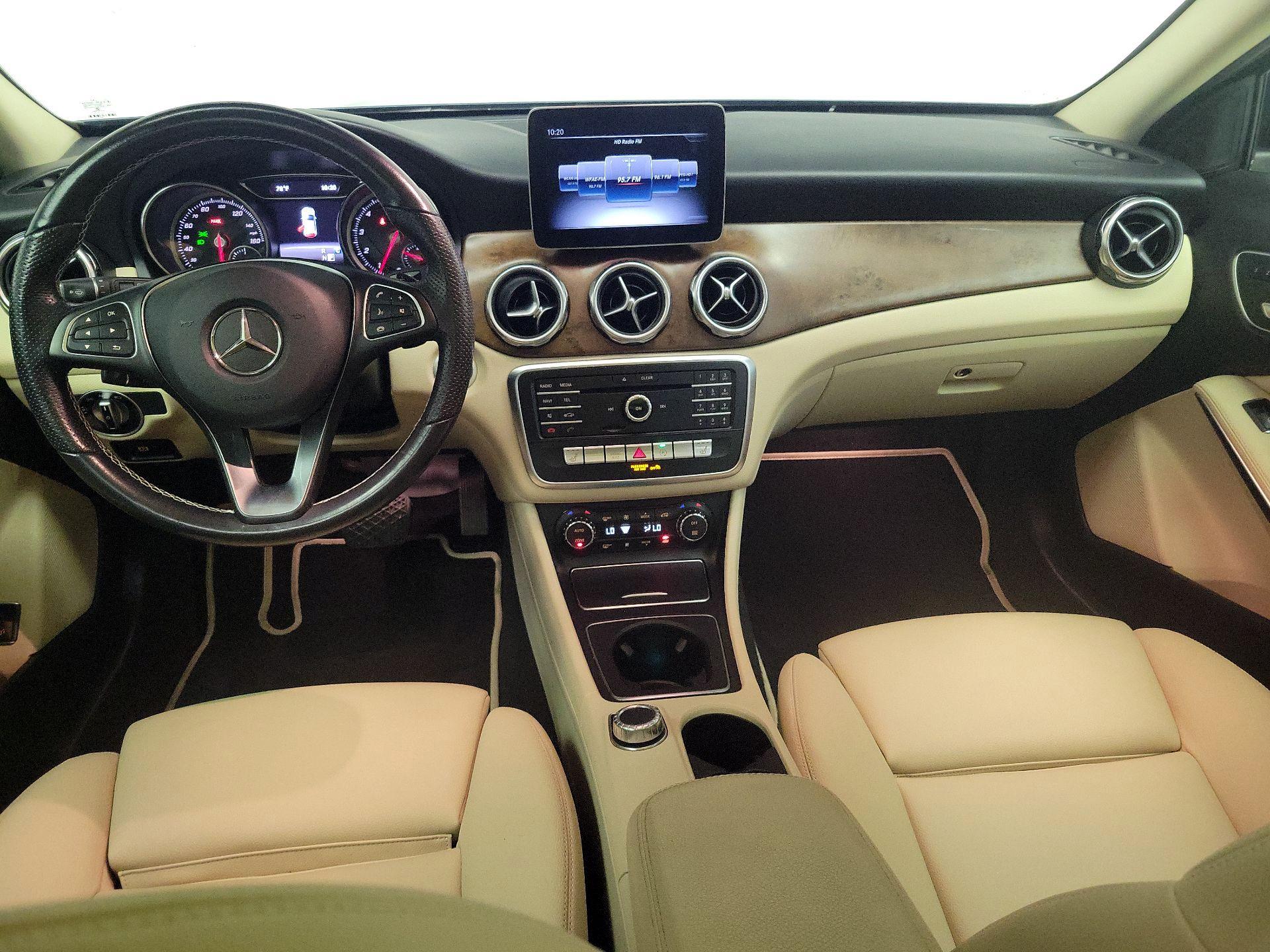 Thumbnail: 2019 Mercedes-Benz GLA - 9