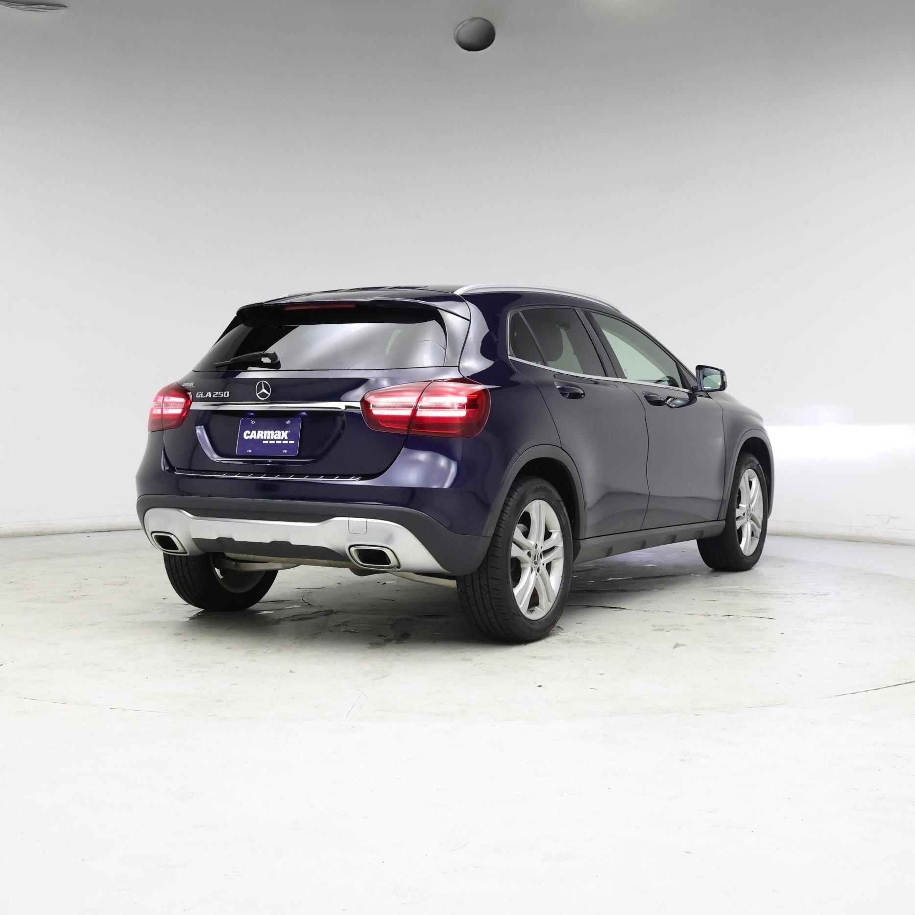 Thumbnail: 2019 Mercedes-Benz GLA - 8