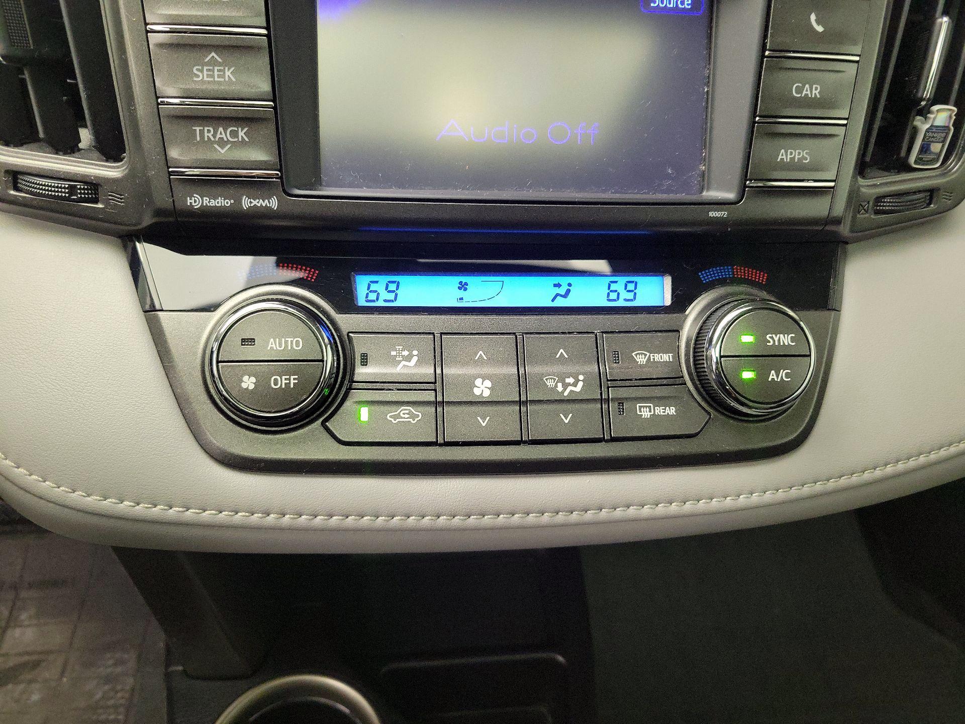 Thumbnail: 2013 Toyota RAV4 - 16
