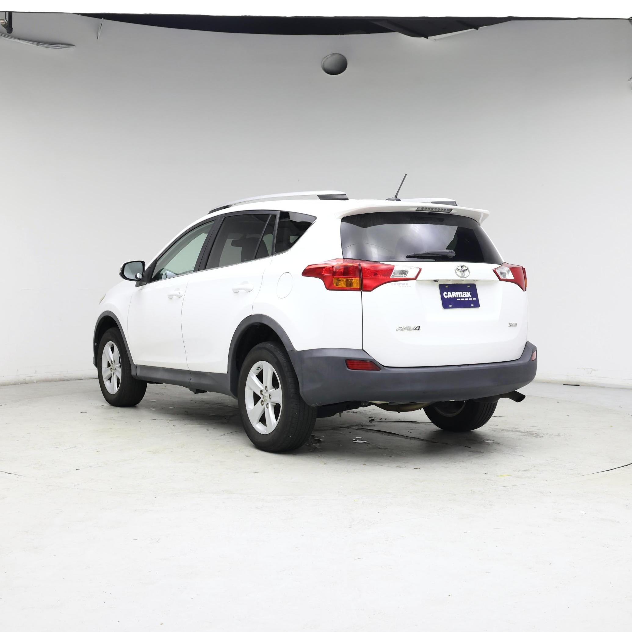 Thumbnail: 2013 Toyota RAV4 - 2