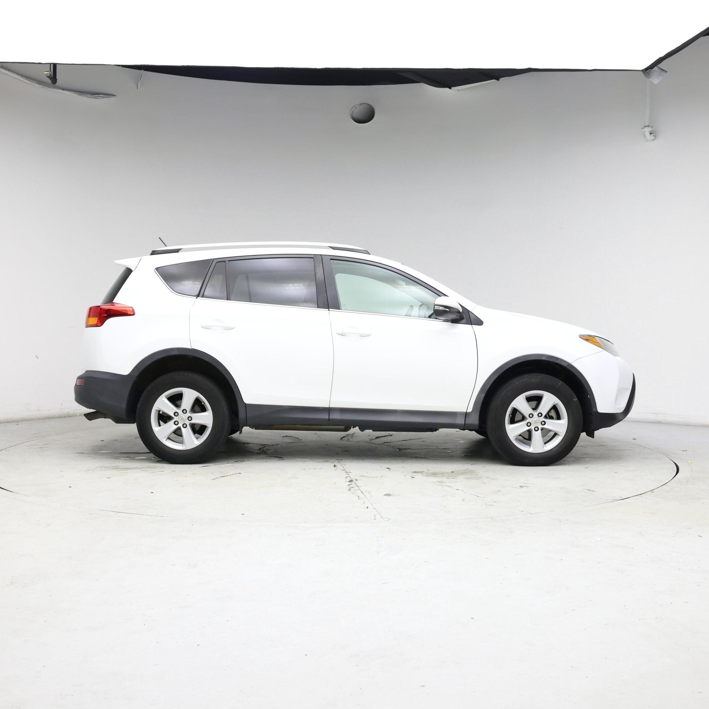 Thumbnail: 2013 Toyota RAV4 - 7