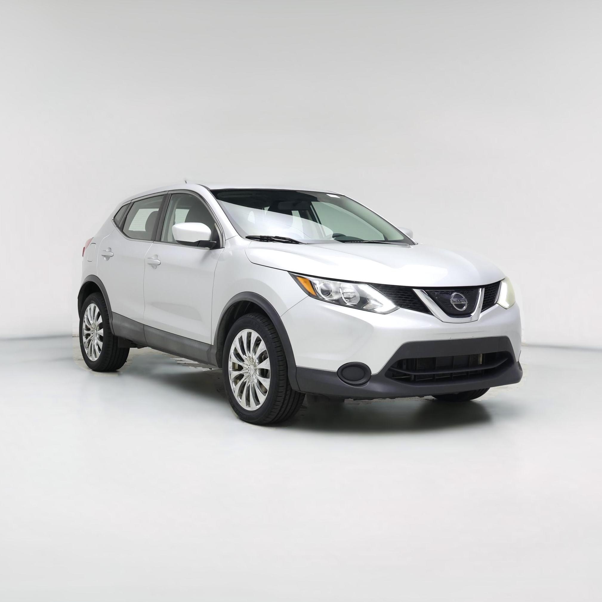 Thumbnail: 2019 Nissan Rogue Sport - 1