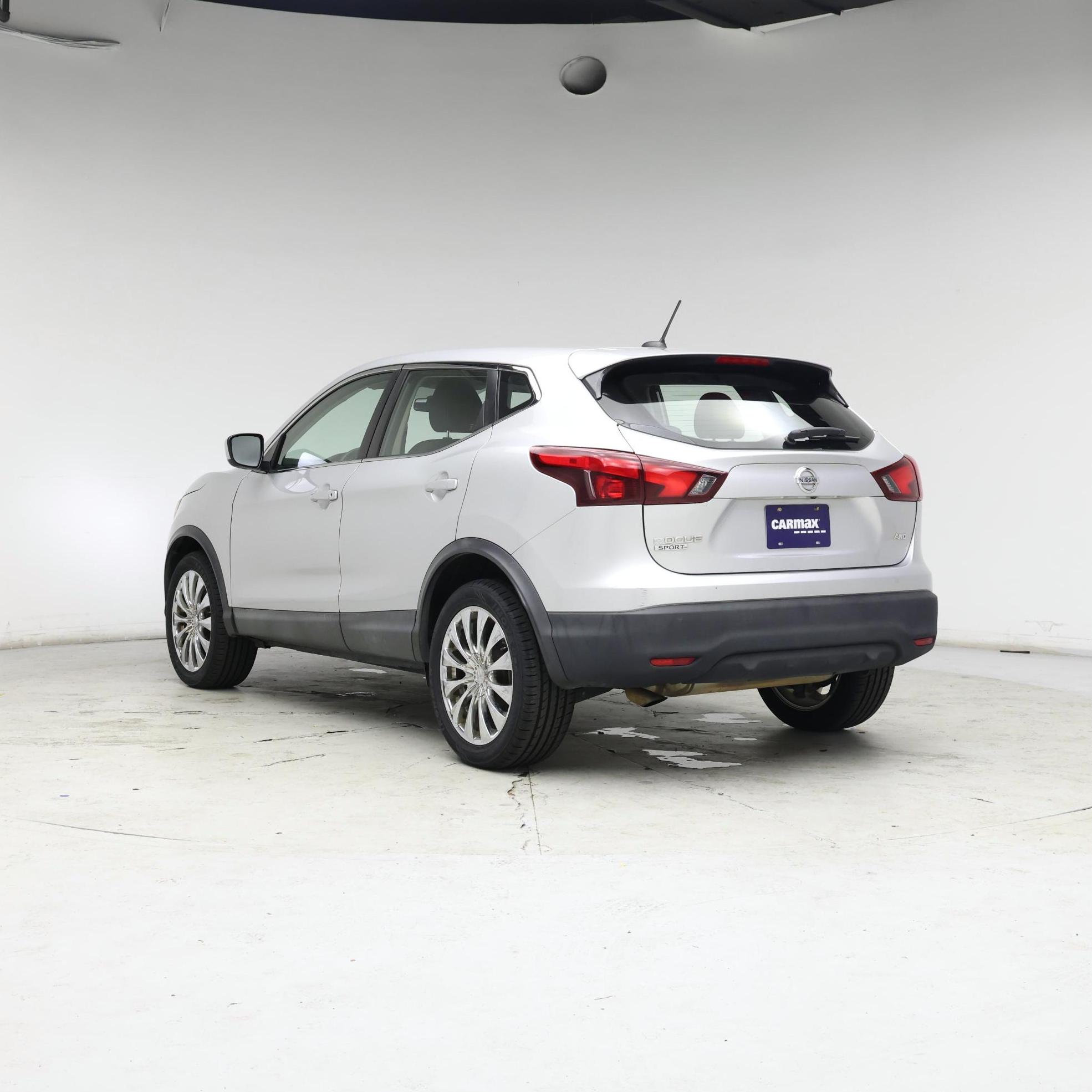 Thumbnail: 2019 Nissan Rogue Sport - 2