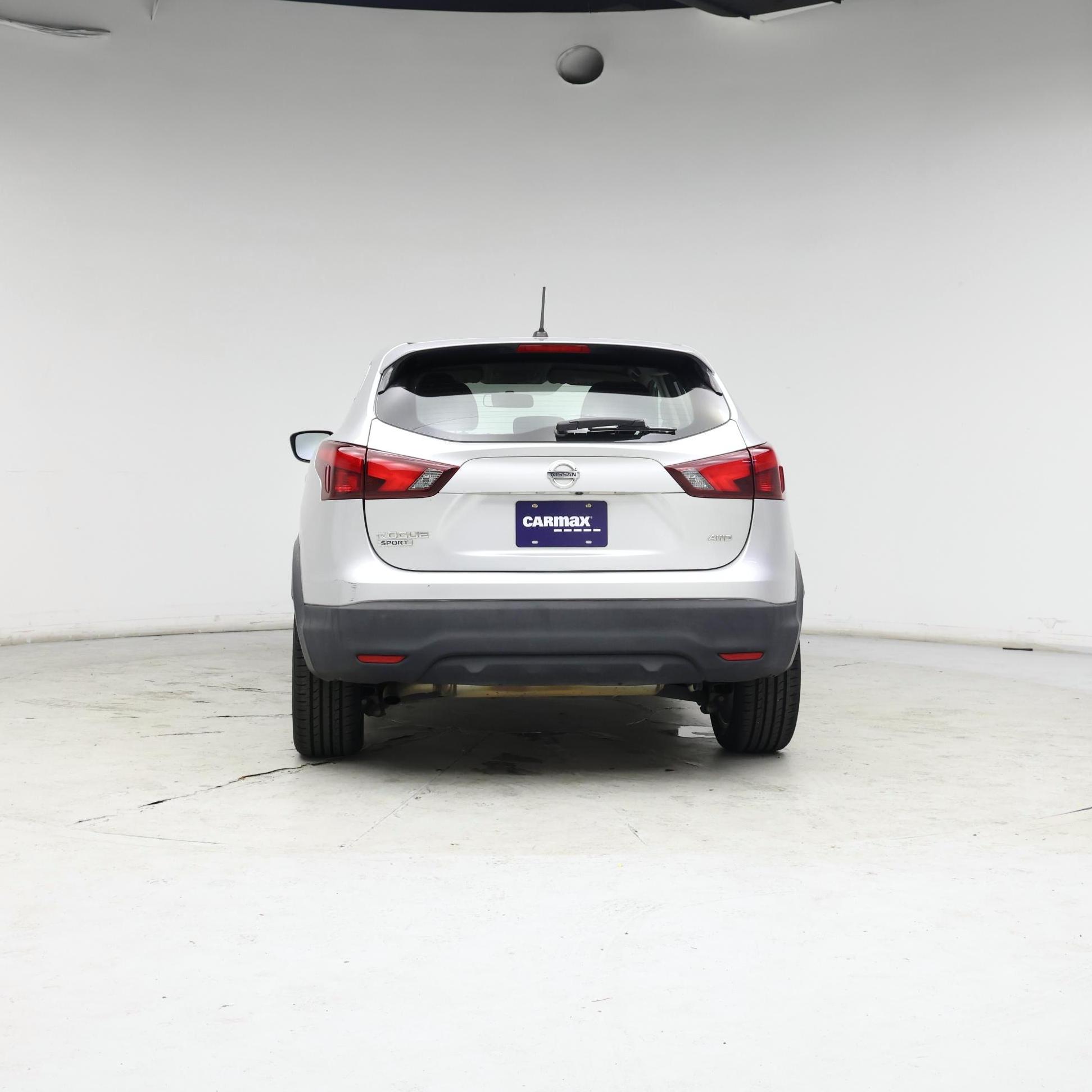 Thumbnail: 2019 Nissan Rogue Sport - 6