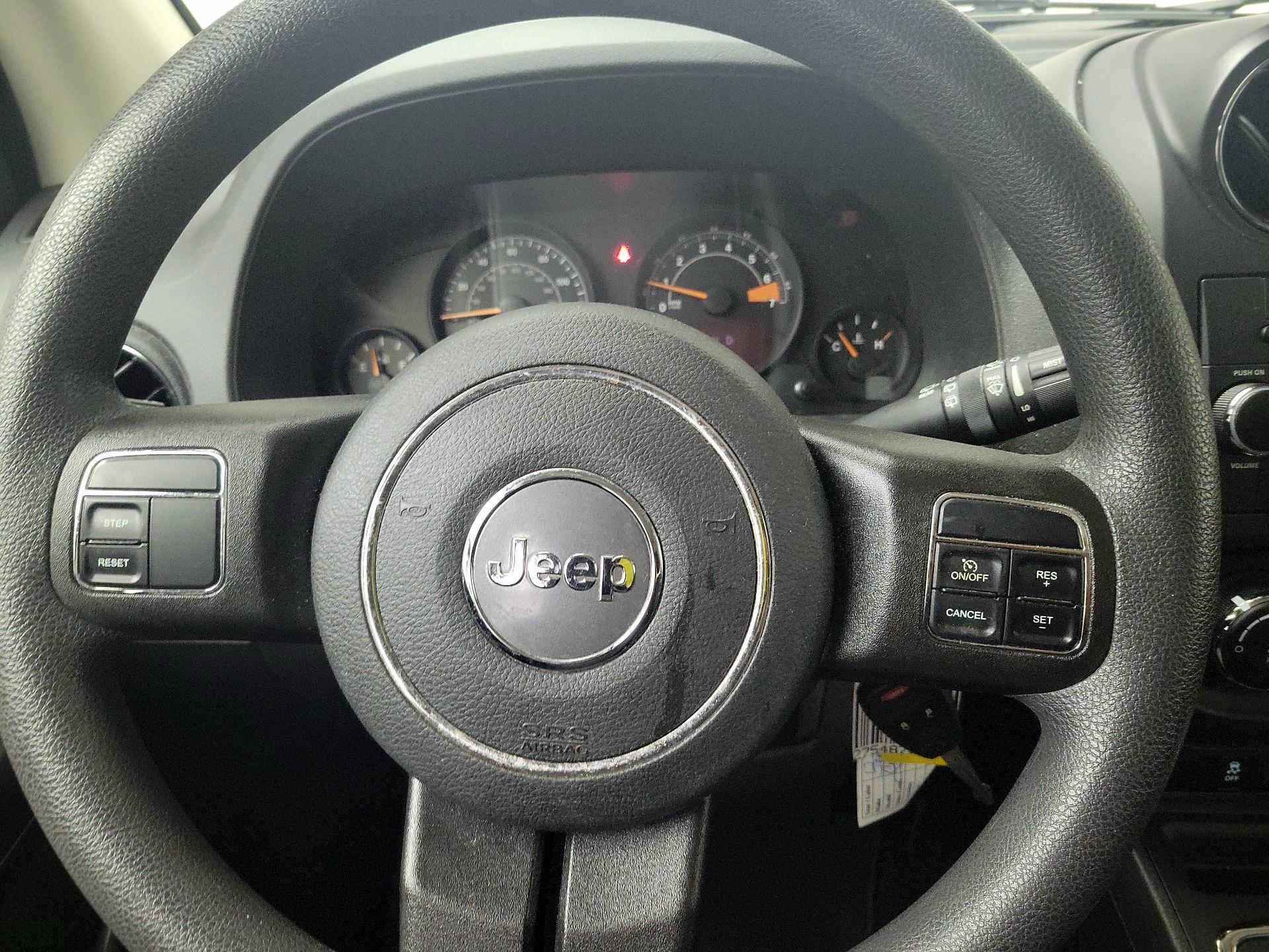 Thumbnail: 2017 Jeep Compass - 10