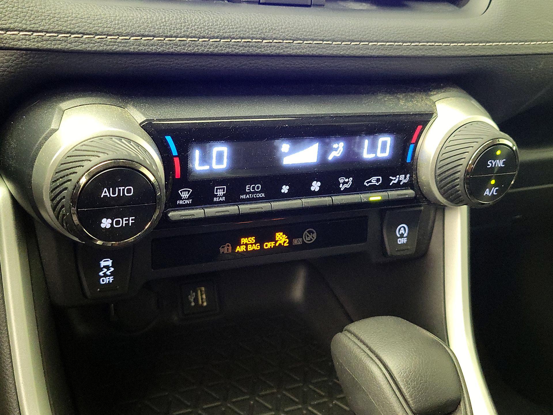 Thumbnail: 2023 Toyota RAV4 - 16