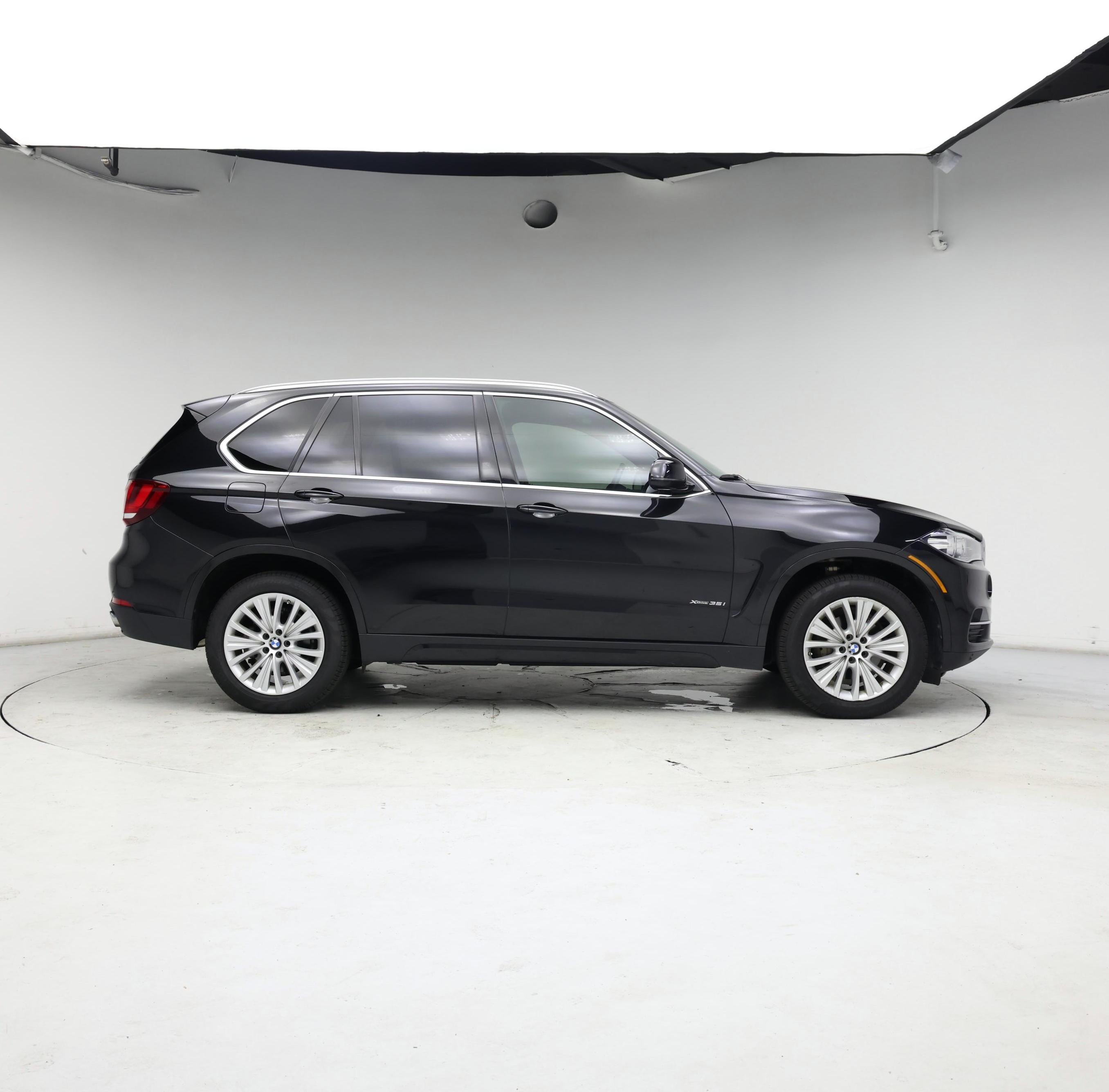 Thumbnail: 2017 BMW X5 - 7