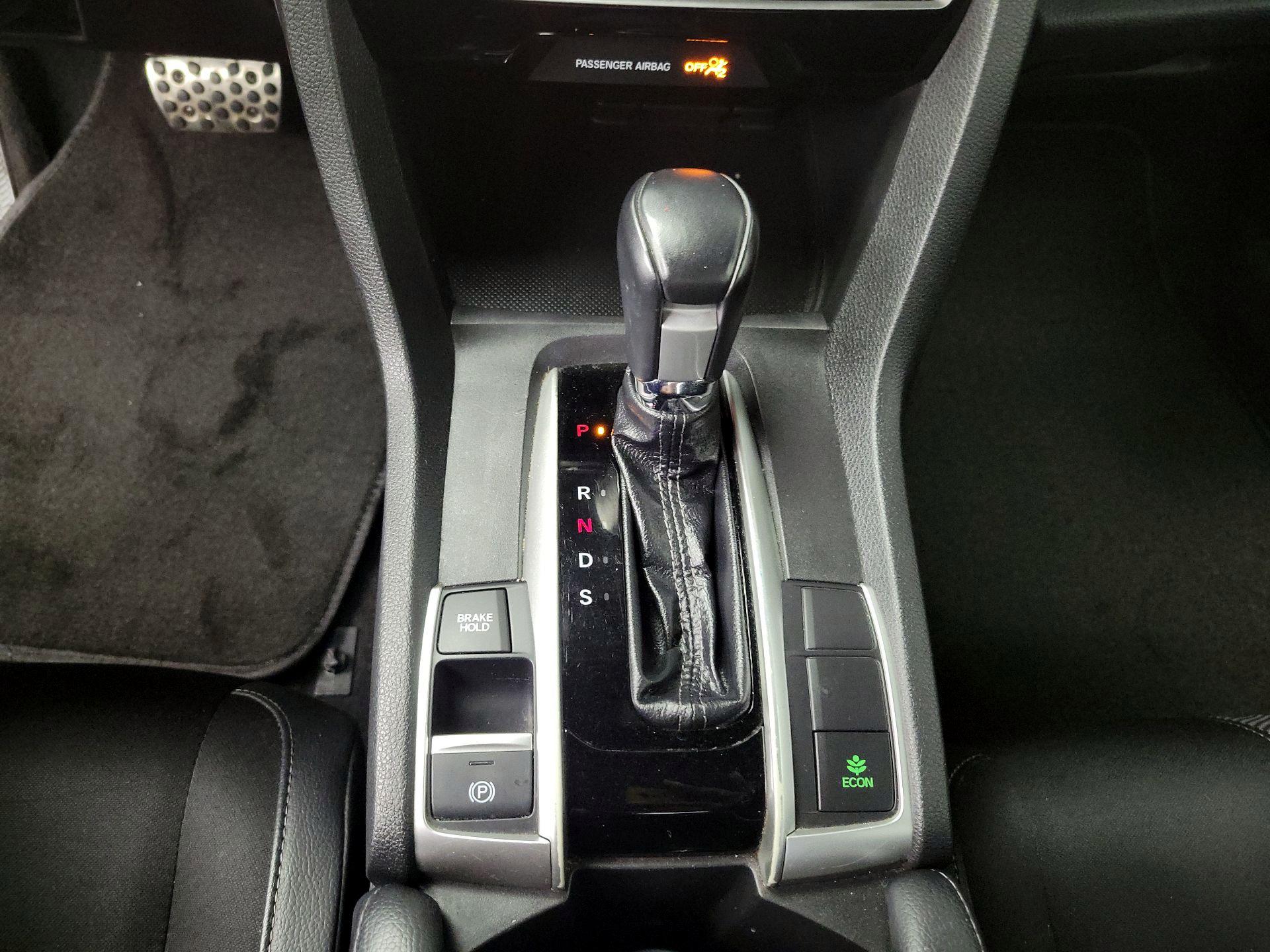 Thumbnail: 2019 Honda Civic - 17