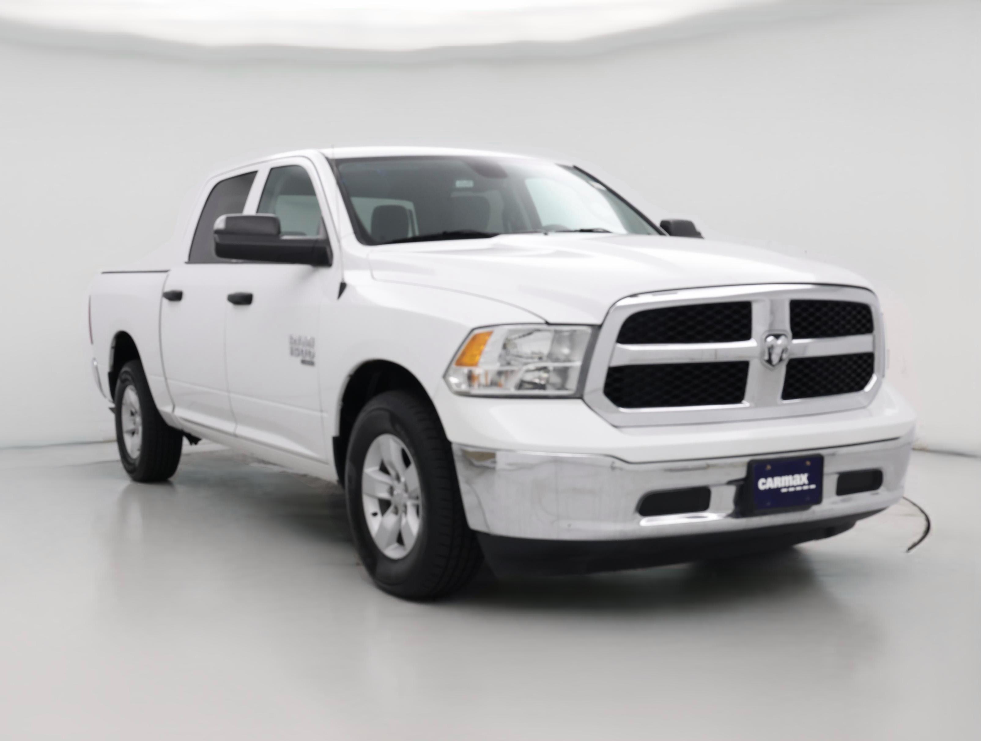 Thumbnail: 2023 RAM 1500 Classic - 1
