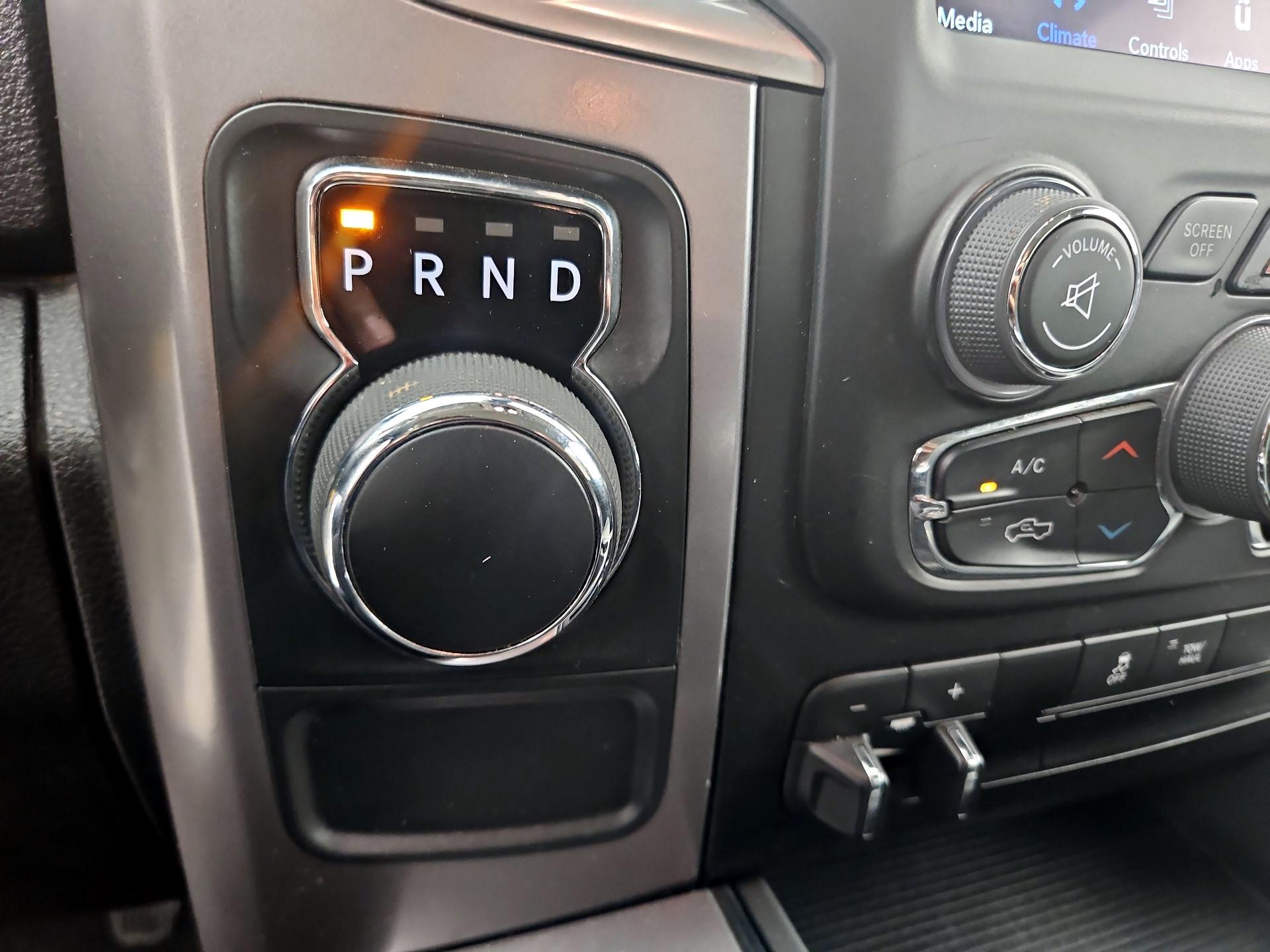 Thumbnail: 2023 RAM 1500 Classic - 17