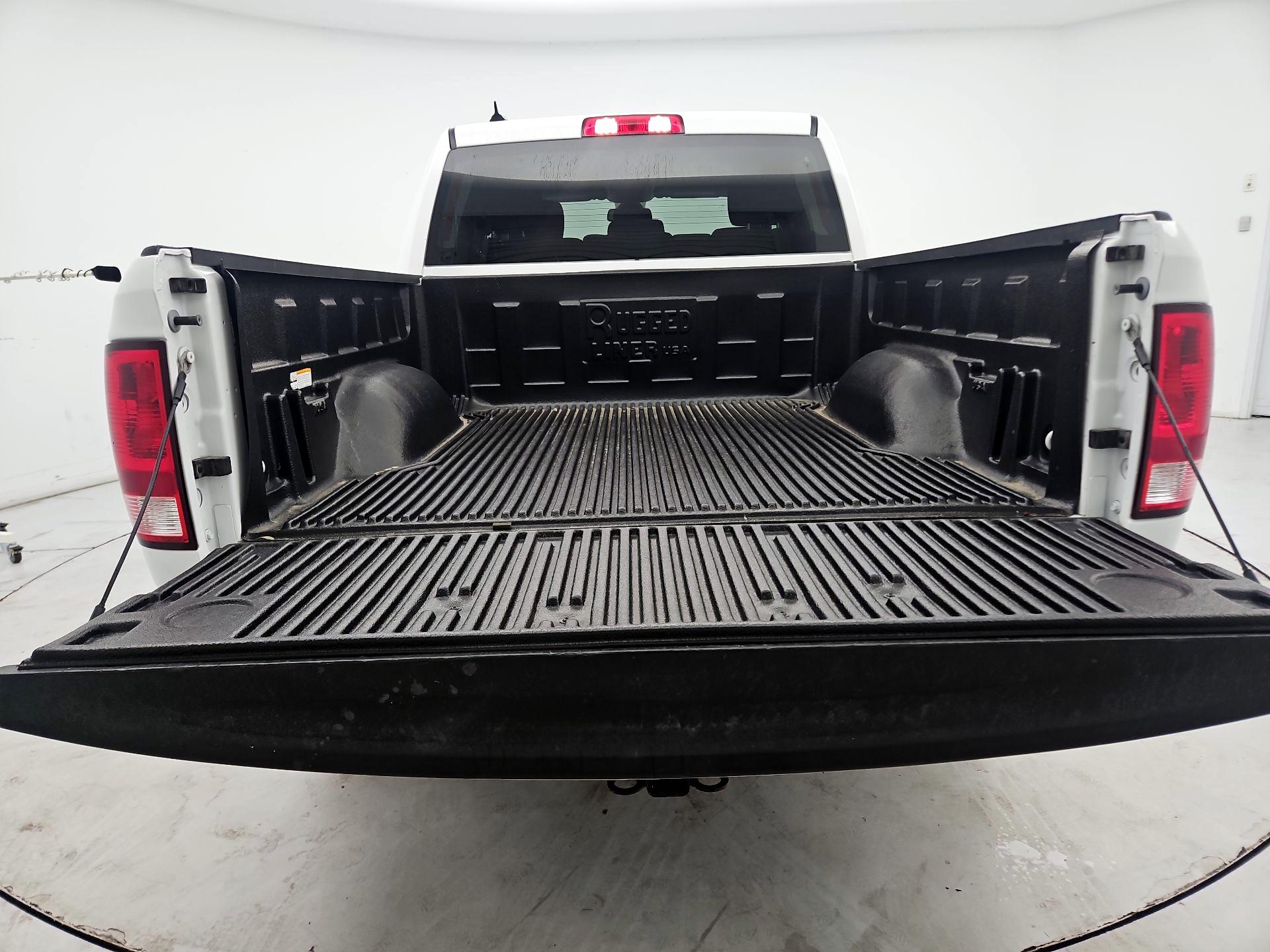 Thumbnail: 2023 RAM 1500 Classic - 19