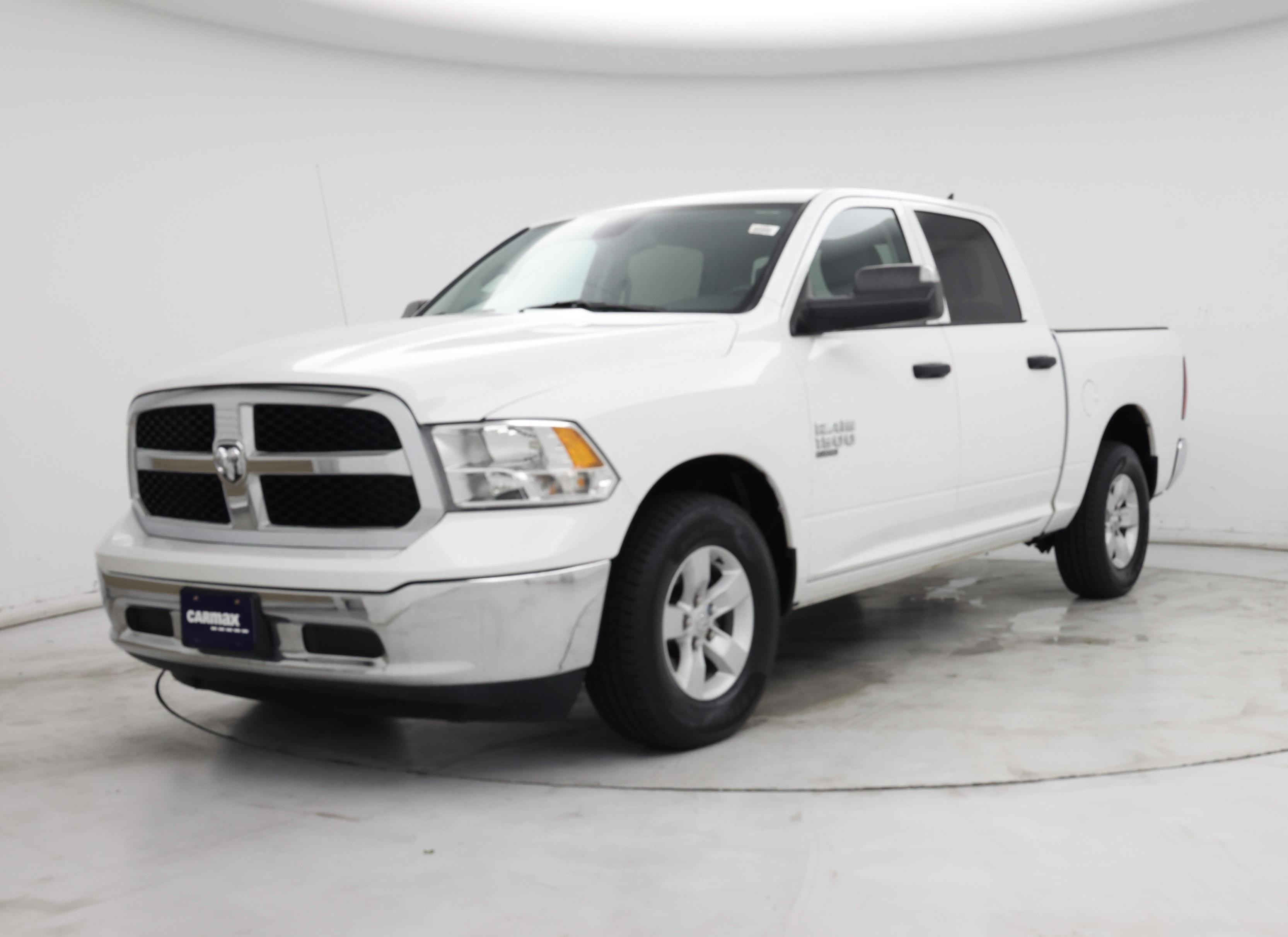 Thumbnail: 2023 RAM 1500 Classic - 4