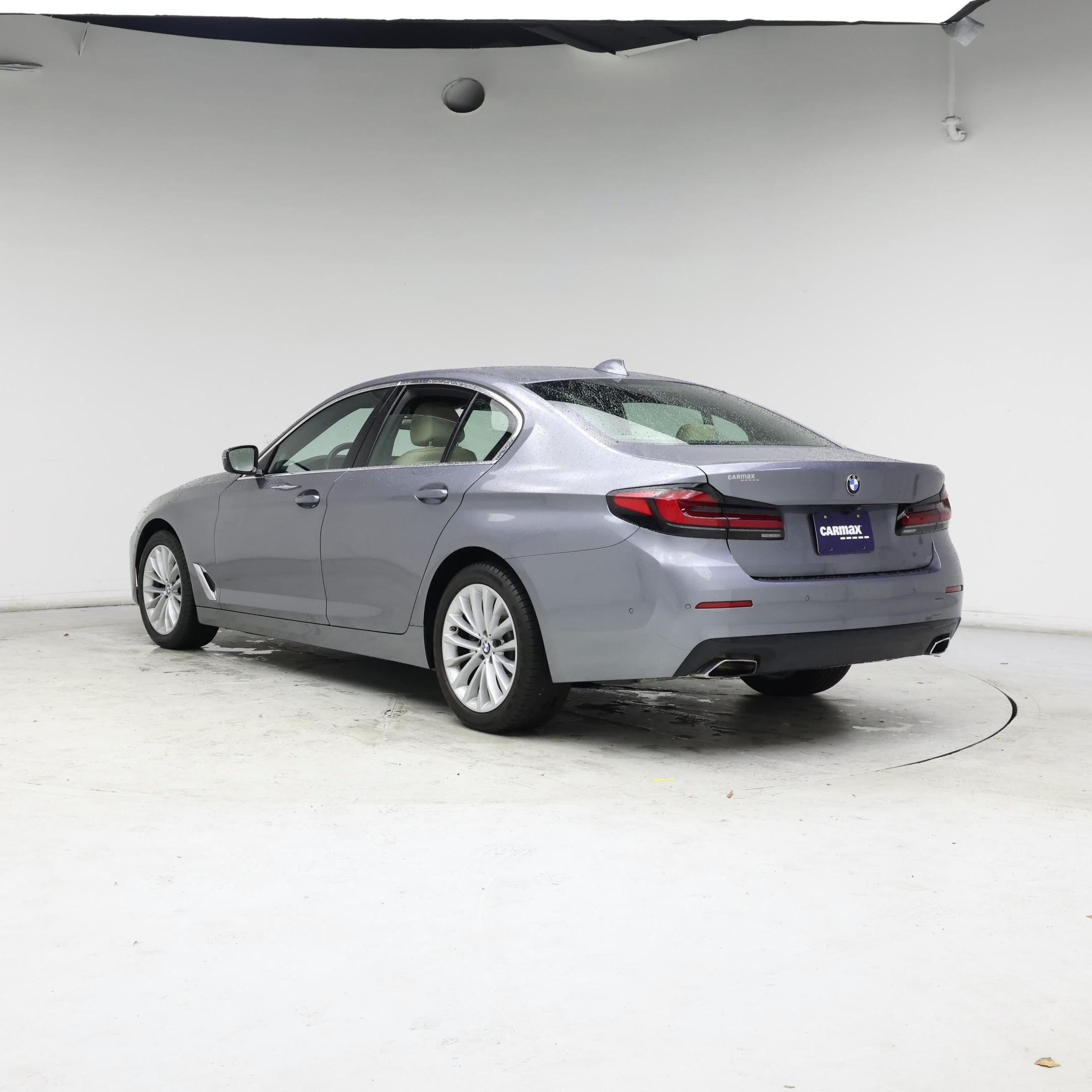 Thumbnail: 2021 BMW 5 Series - 2