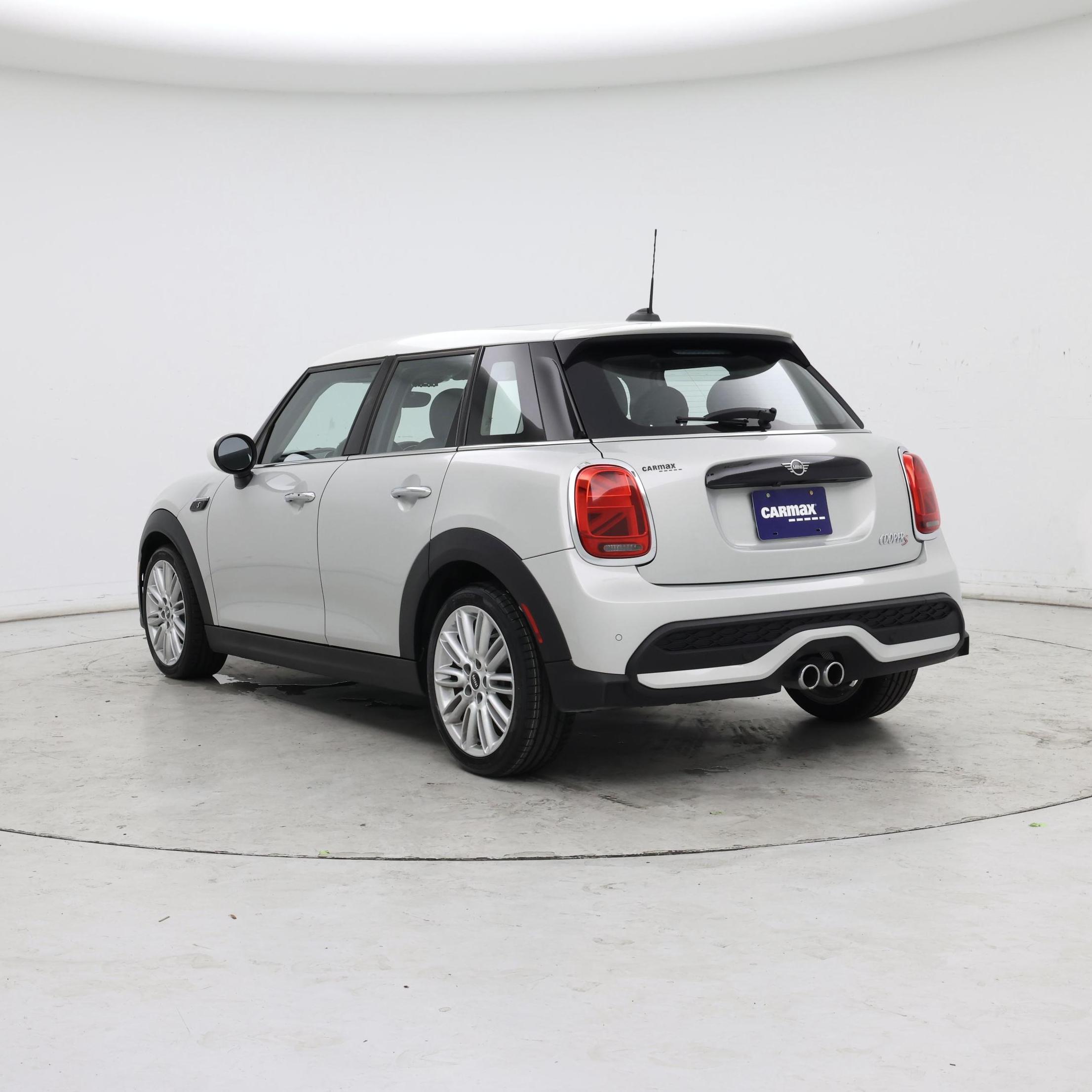 Thumbnail: 2023 MINI Cooper Hardtop - 2