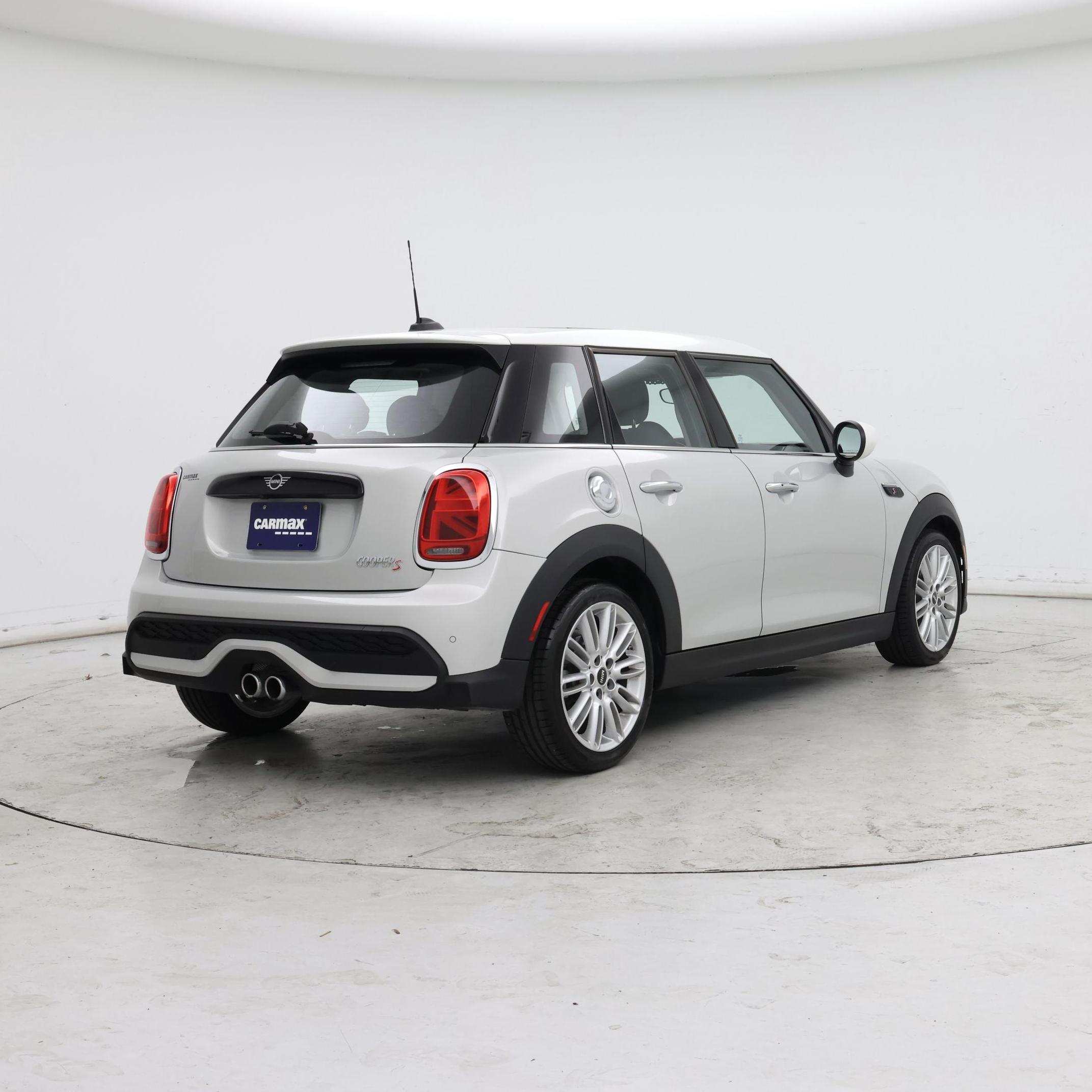 Thumbnail: 2023 MINI Cooper Hardtop - 8