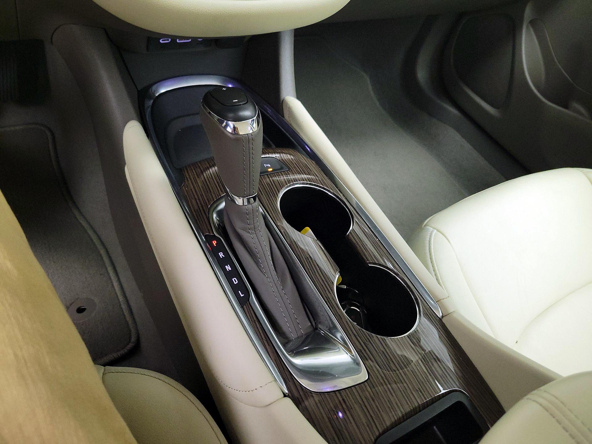 Thumbnail: 2020 Chevrolet Malibu - 17