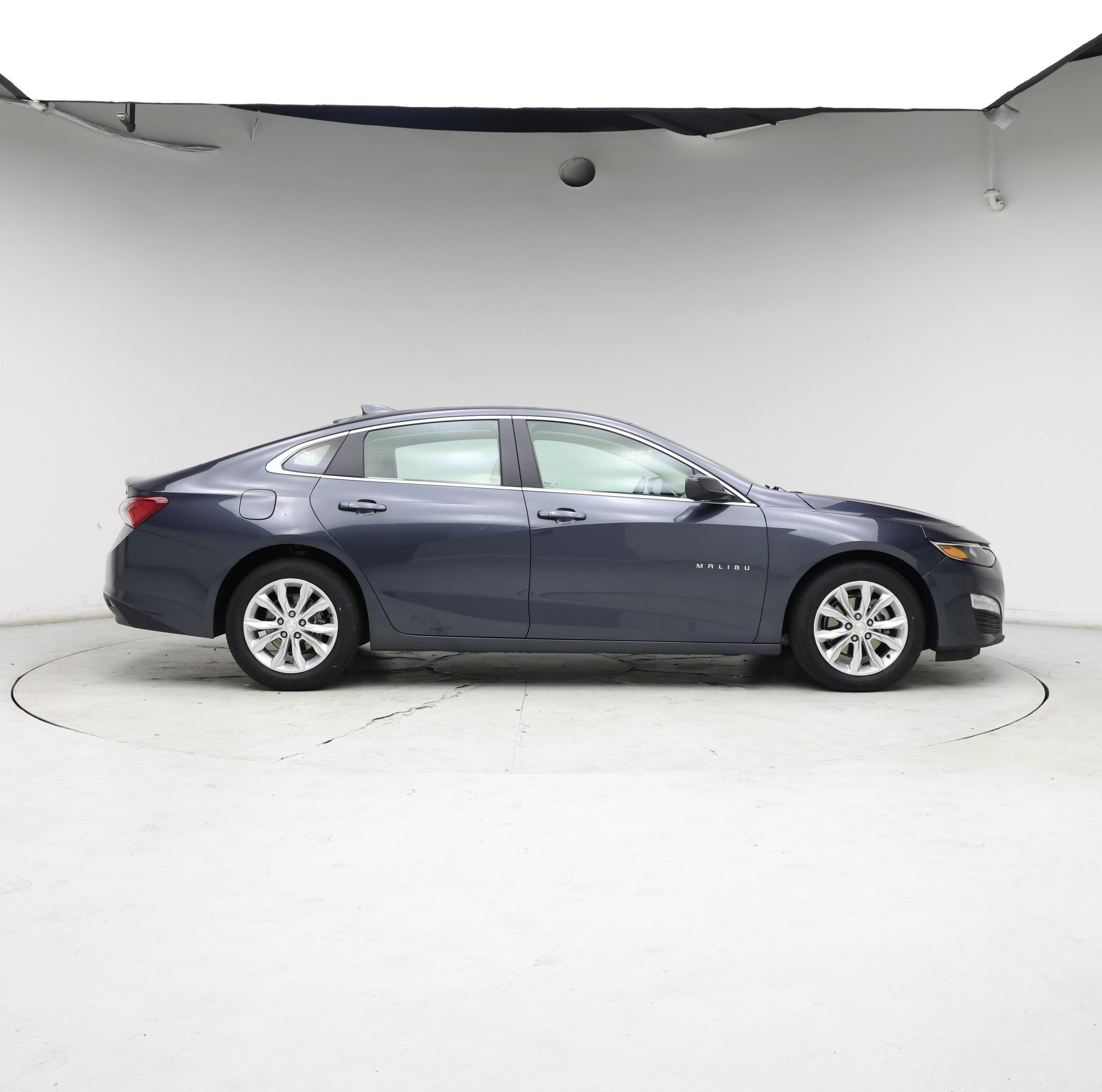 Thumbnail: 2020 Chevrolet Malibu - 7