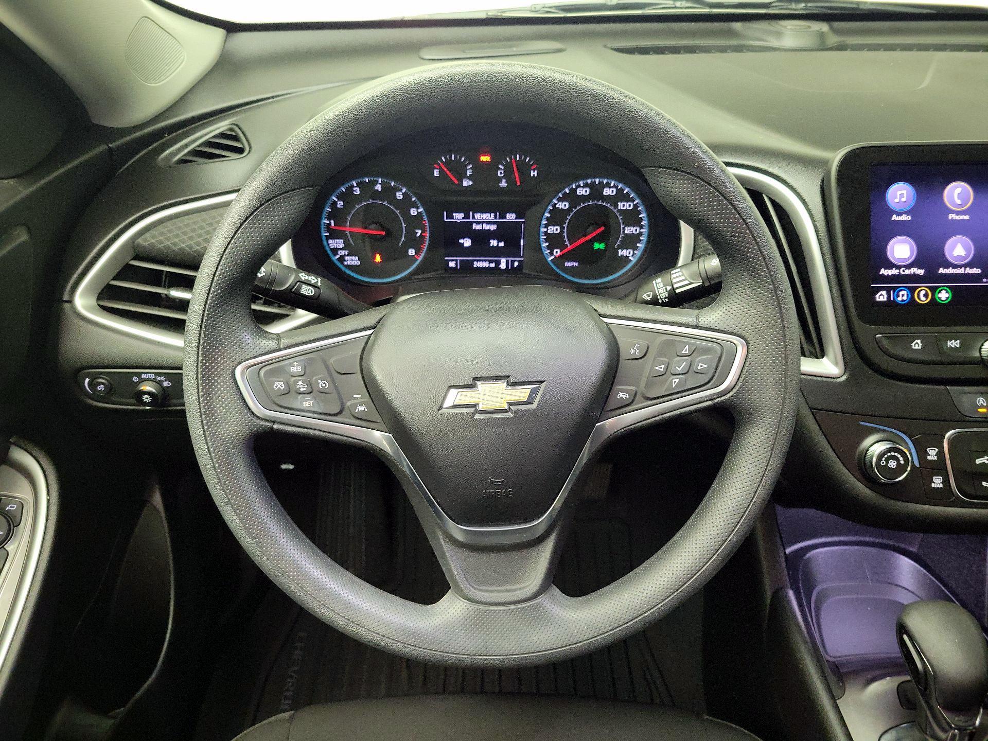 Thumbnail: 2023 Chevrolet Malibu - 10