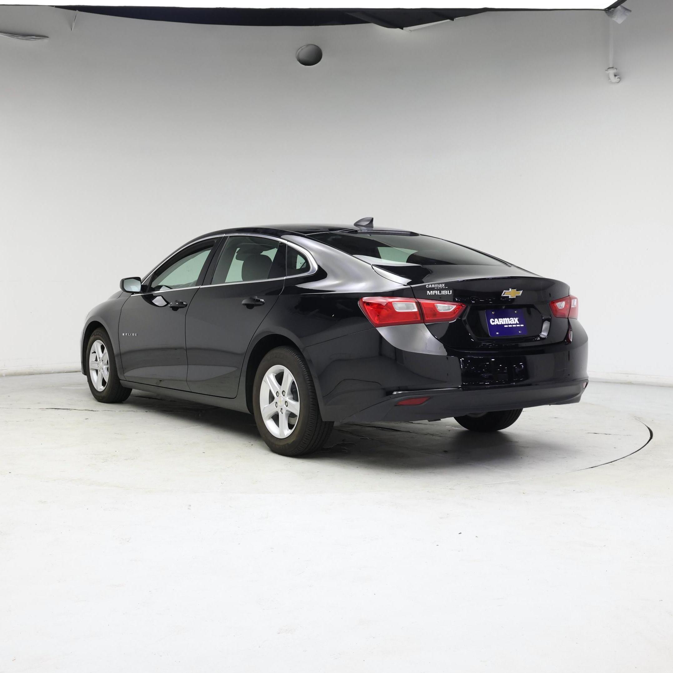 Thumbnail: 2023 Chevrolet Malibu - 2