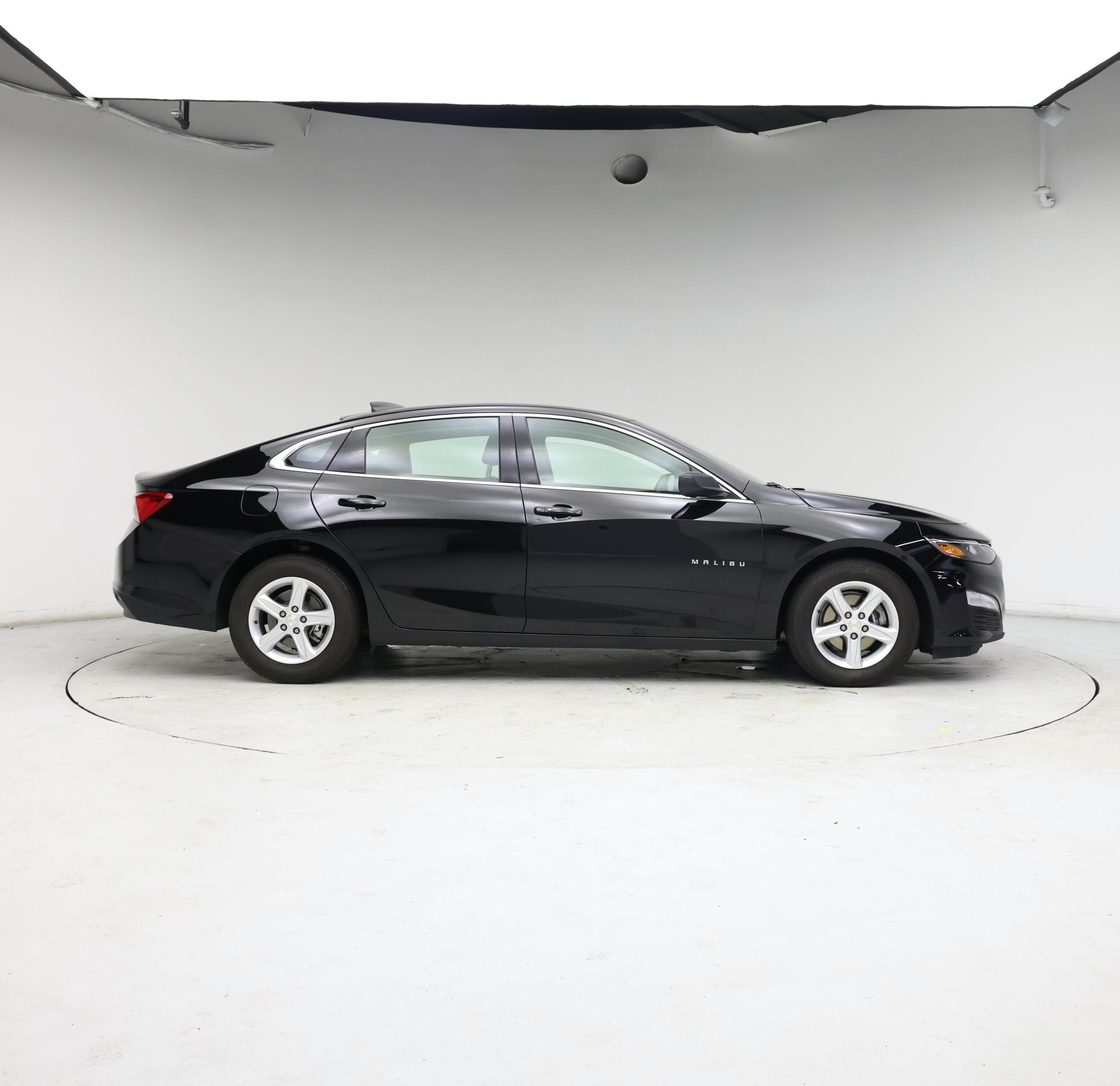 Thumbnail: 2023 Chevrolet Malibu - 7