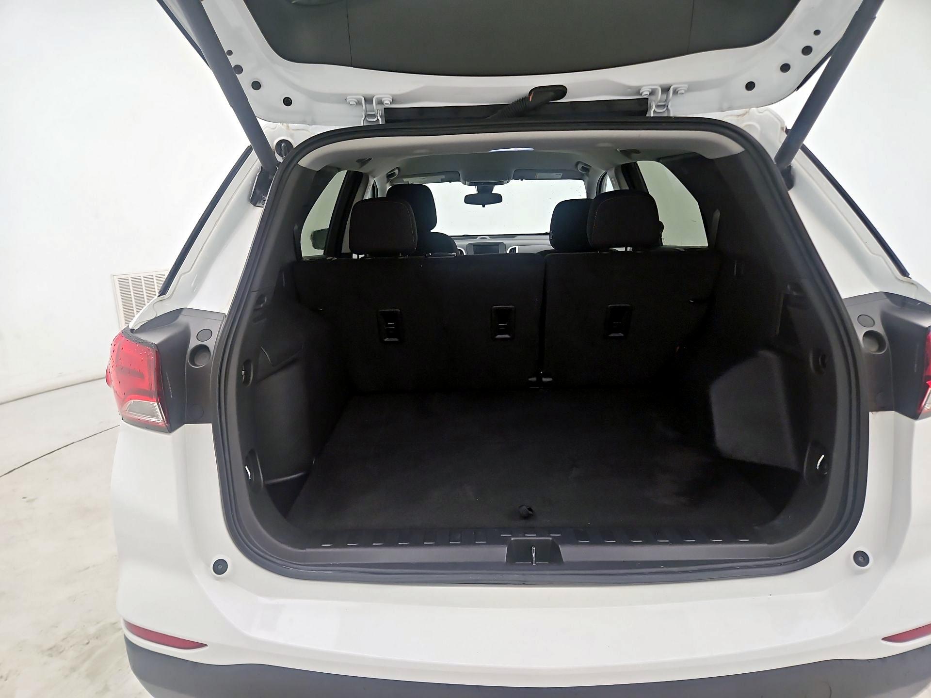 Thumbnail: 2023 Chevrolet Equinox - 20