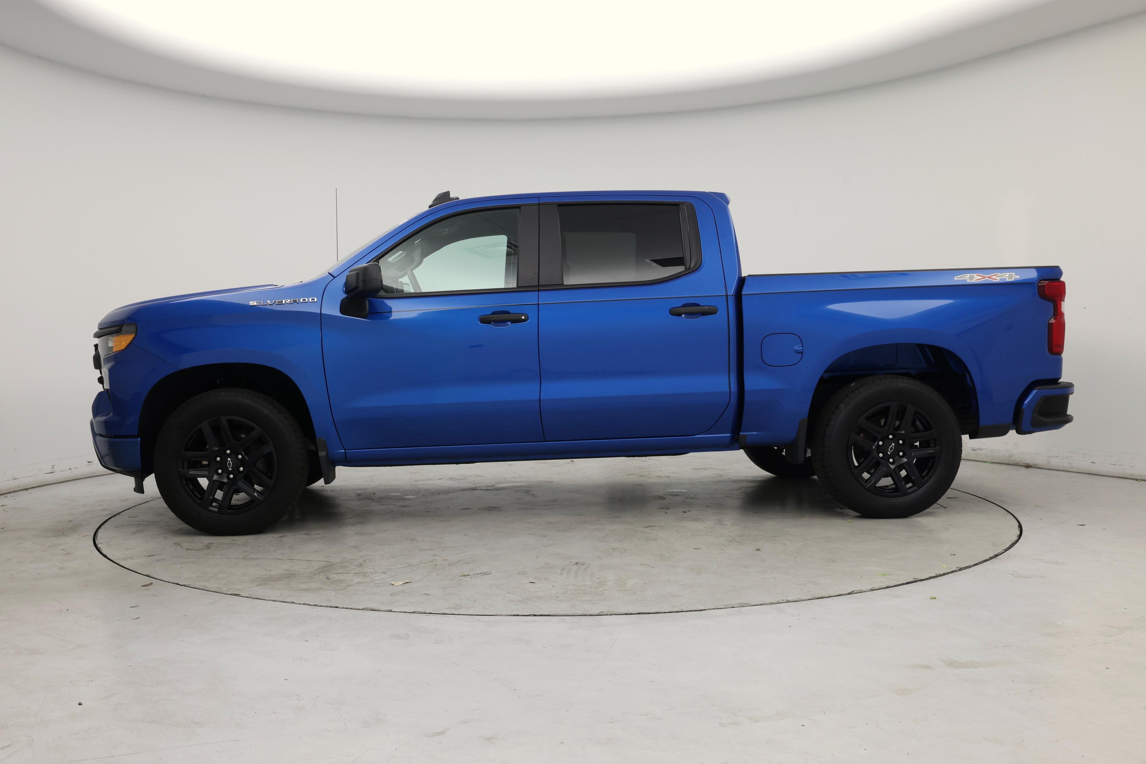 Thumbnail: 2022 Chevrolet Silverado 1500 - 3