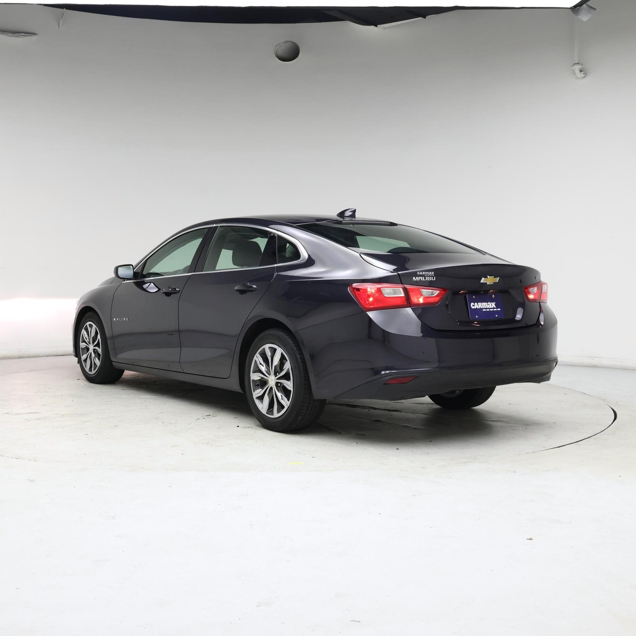Thumbnail: 2023 Chevrolet Malibu - 2
