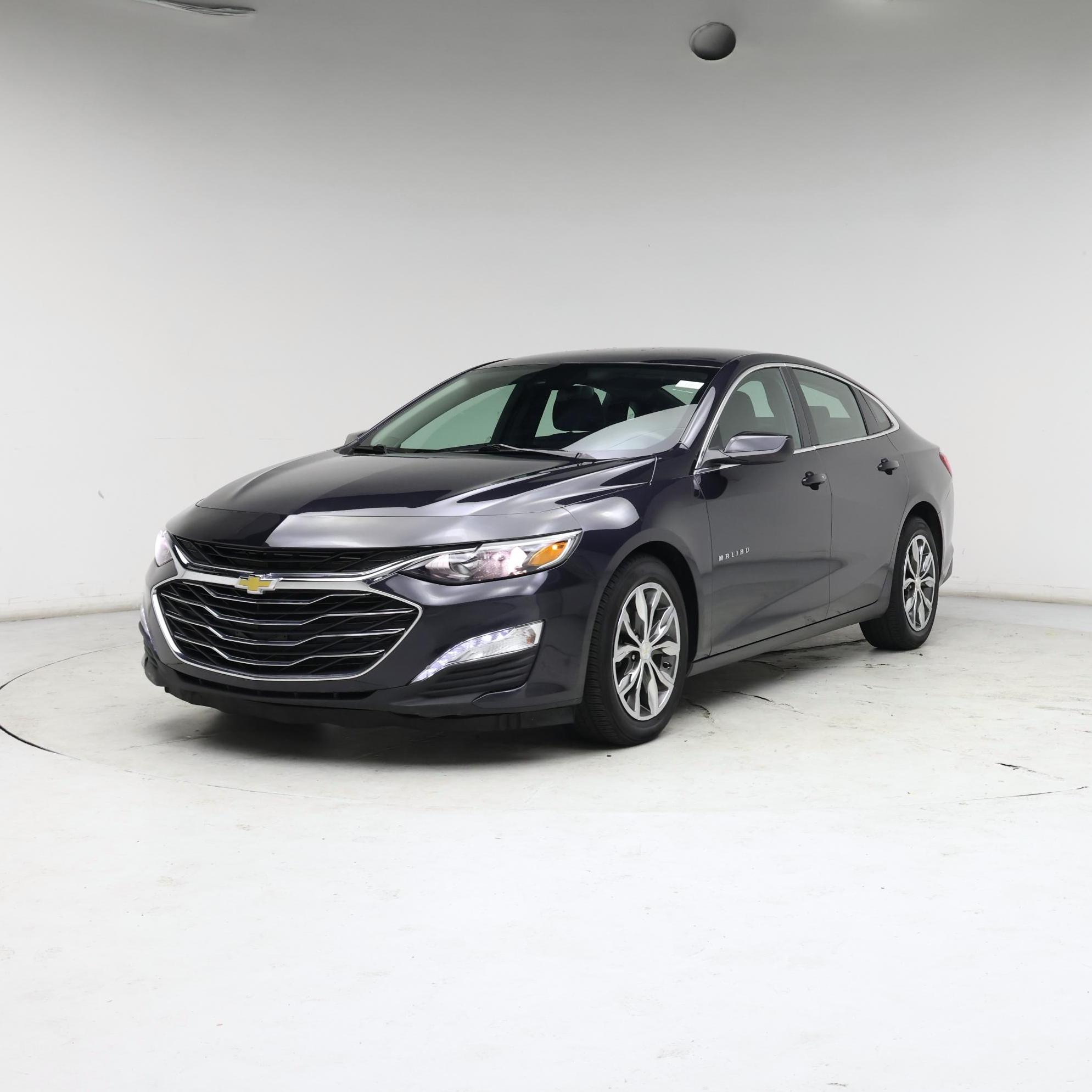 Thumbnail: 2023 Chevrolet Malibu - 4
