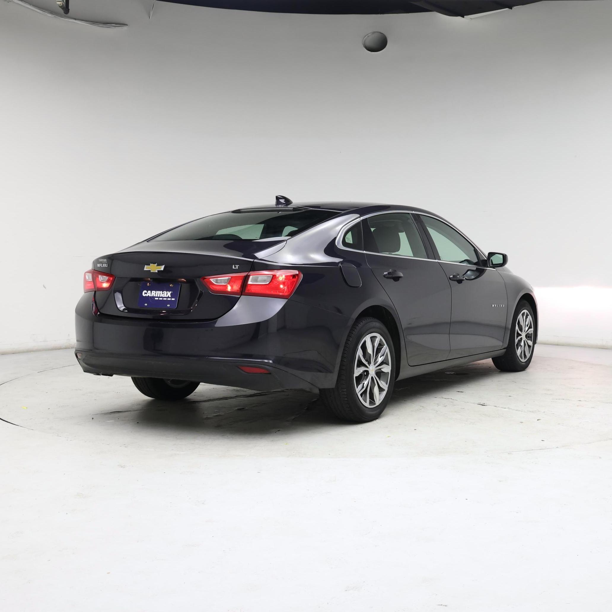 Thumbnail: 2023 Chevrolet Malibu - 8