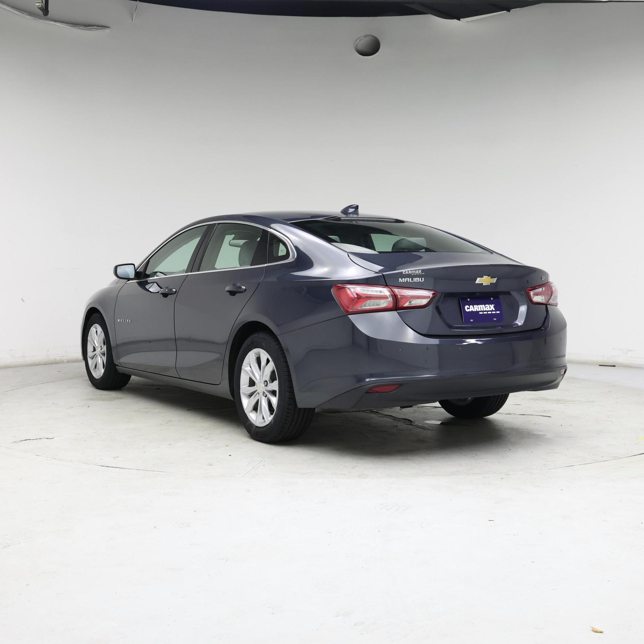 Thumbnail: 2020 Chevrolet Malibu - 2