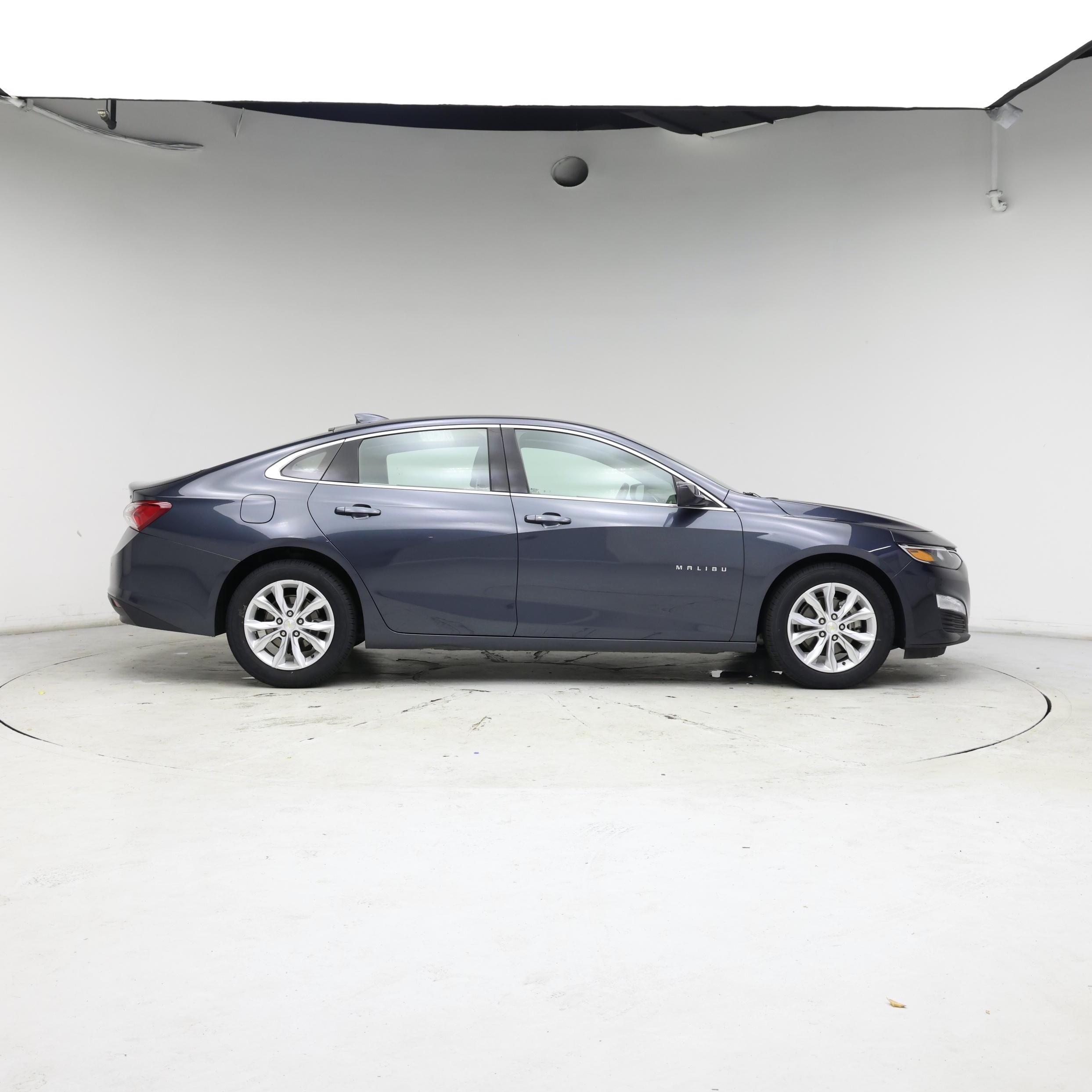 Thumbnail: 2020 Chevrolet Malibu - 7