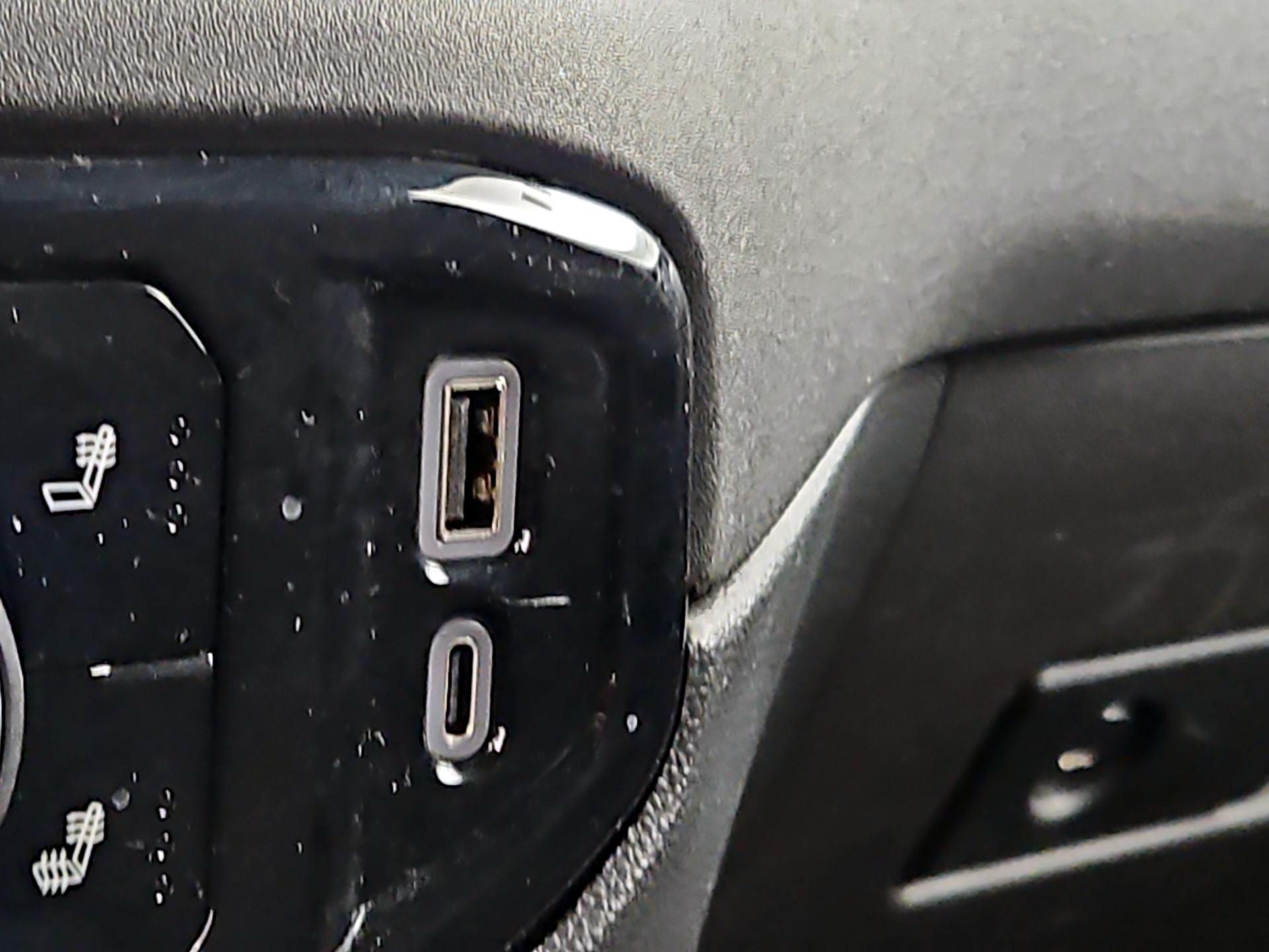 Thumbnail: 2023 Chevrolet Silverado 1500 - 19