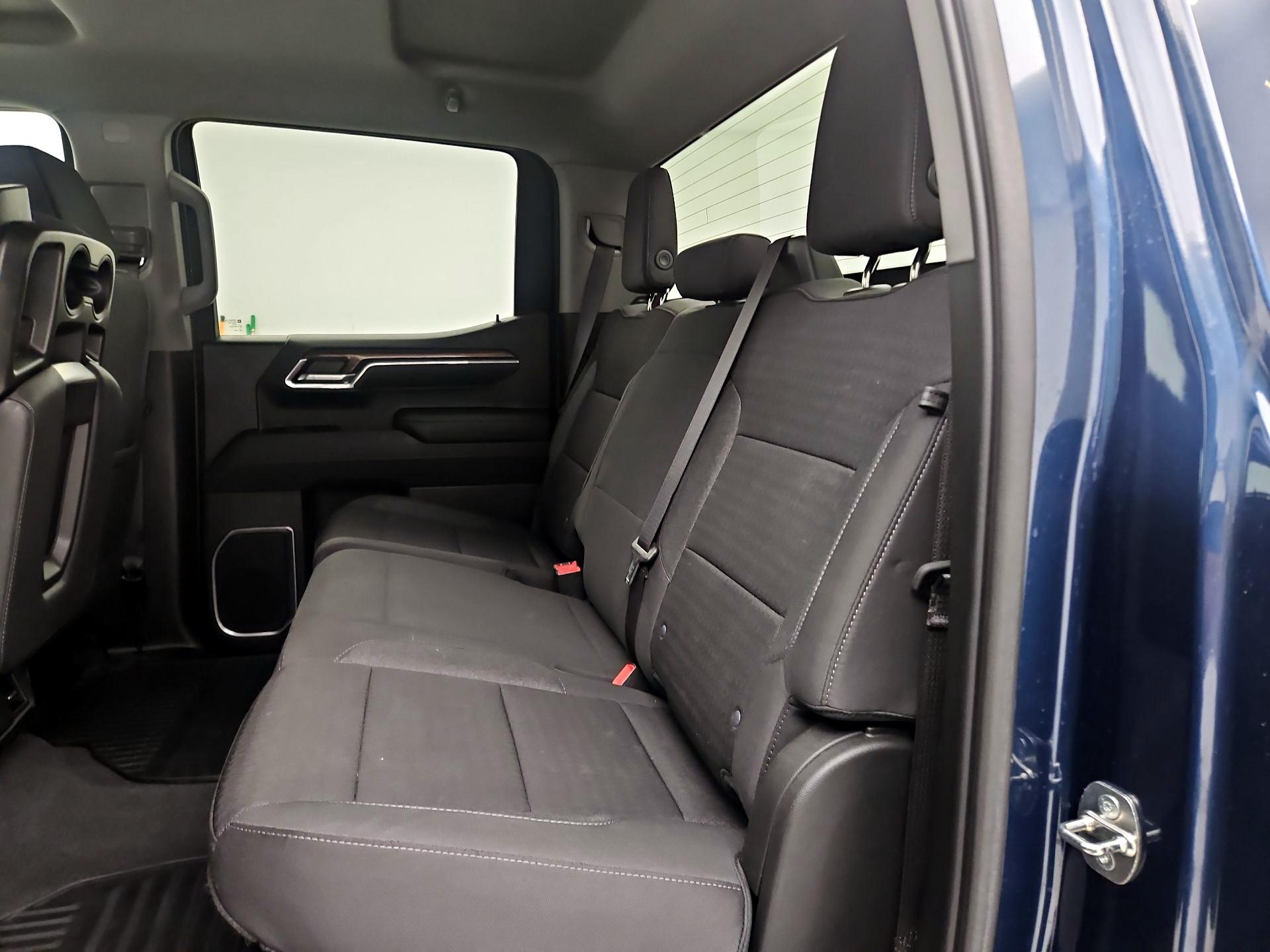 Thumbnail: 2023 Chevrolet Silverado 1500 - 20