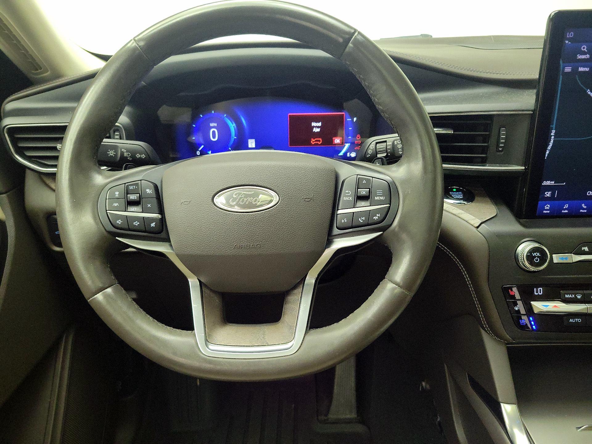 Thumbnail: 2020 Ford Explorer - 10