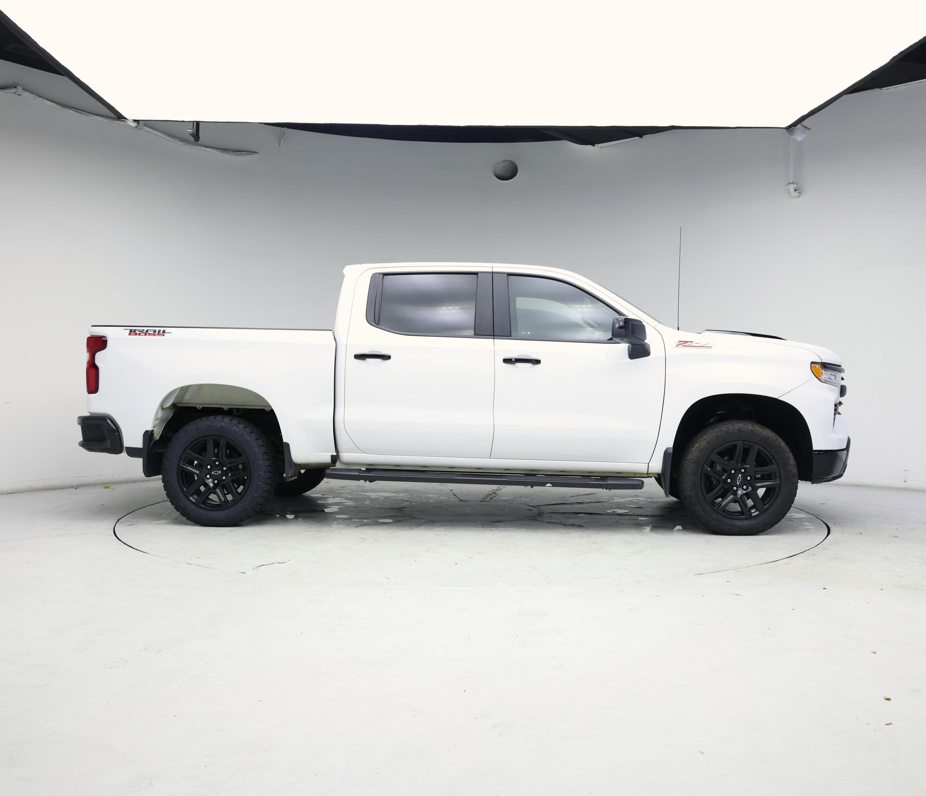 Thumbnail: 2023 Chevrolet Silverado 1500 - 7
