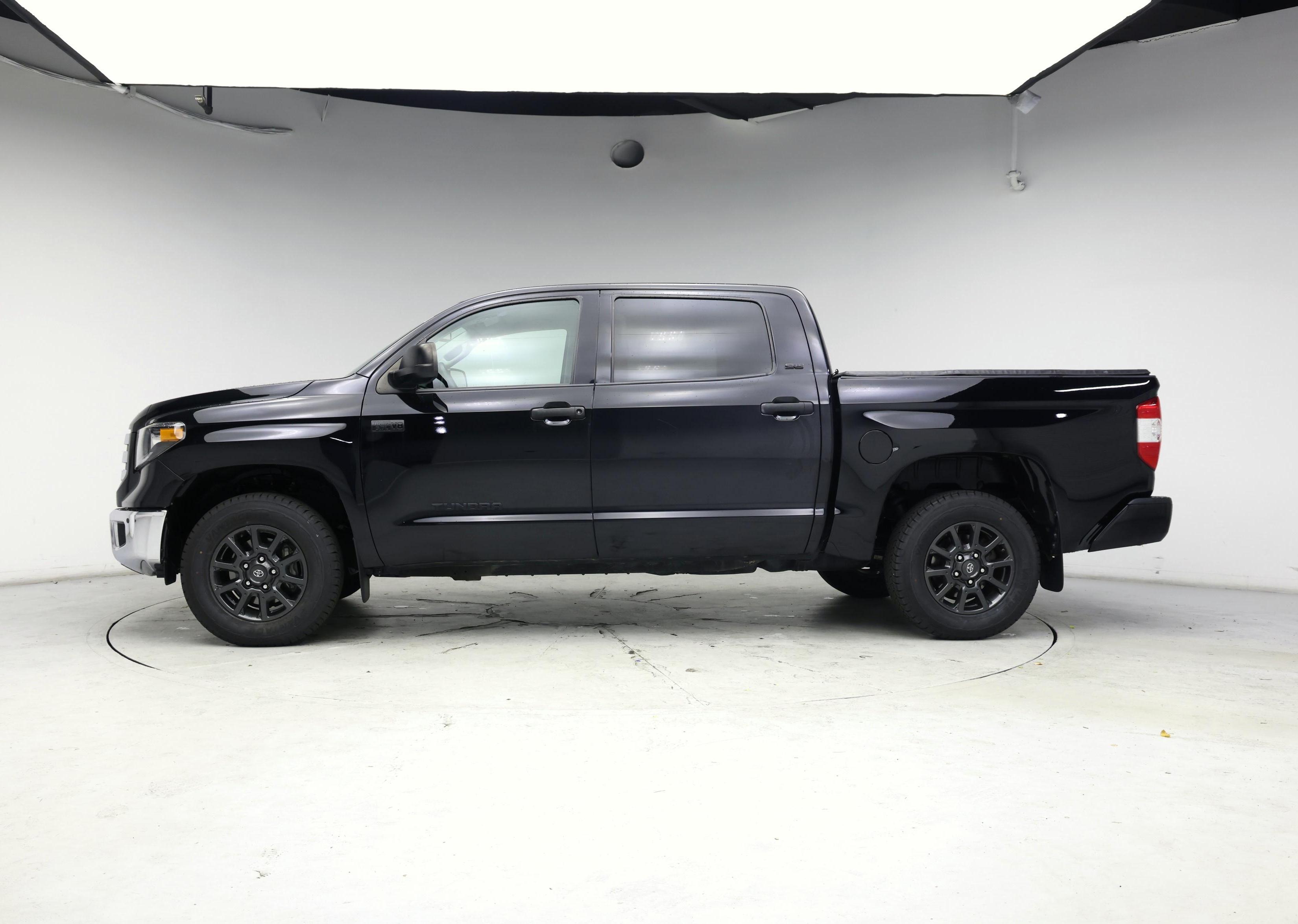 Thumbnail: 2021 Toyota Tundra - 3