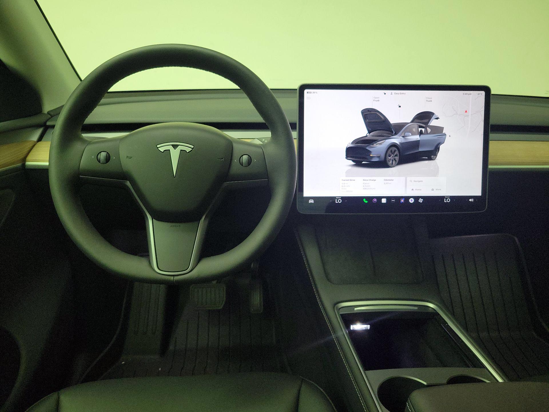 Thumbnail: 2025 Tesla Model Y - 10