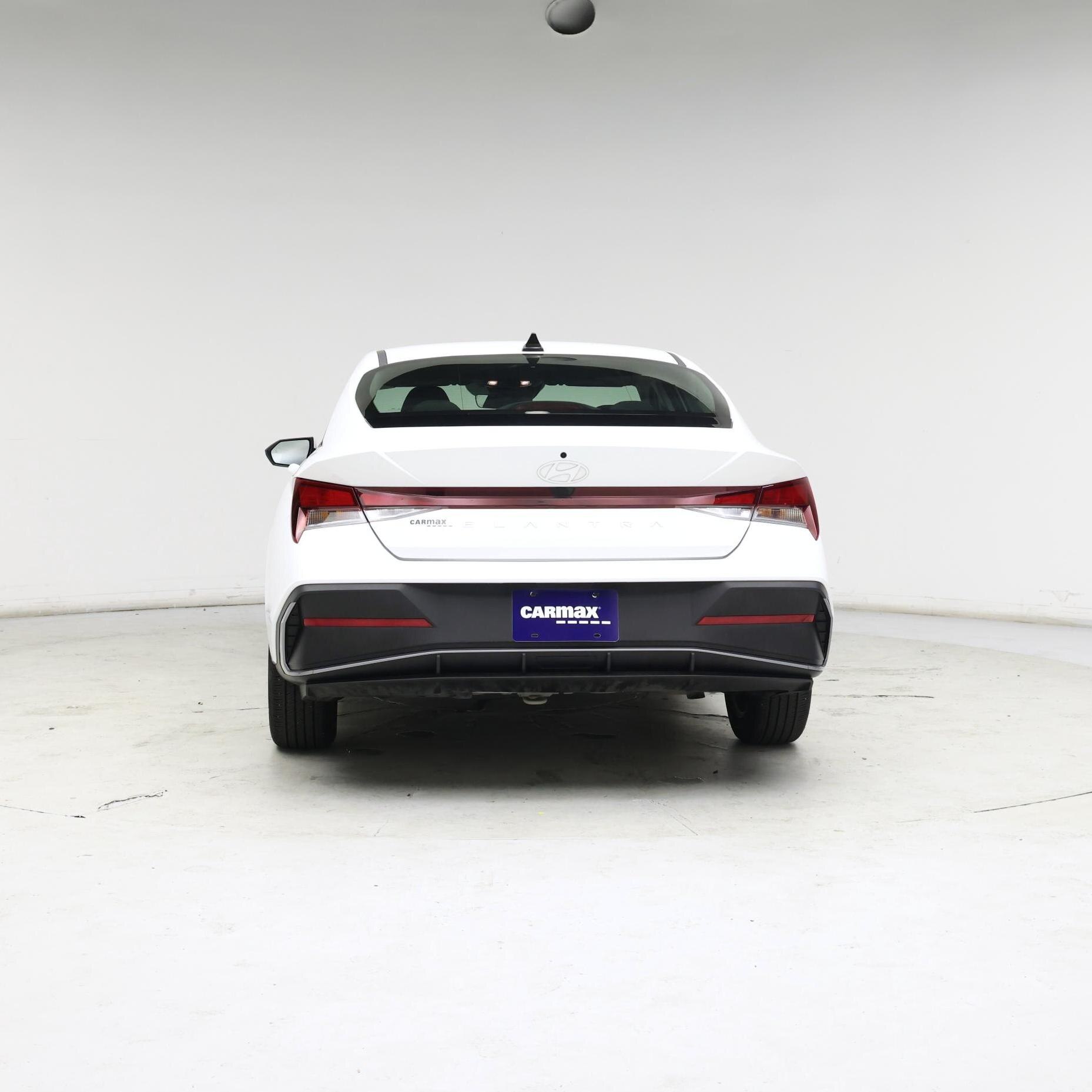 Thumbnail: 2024 Hyundai Elantra - 6