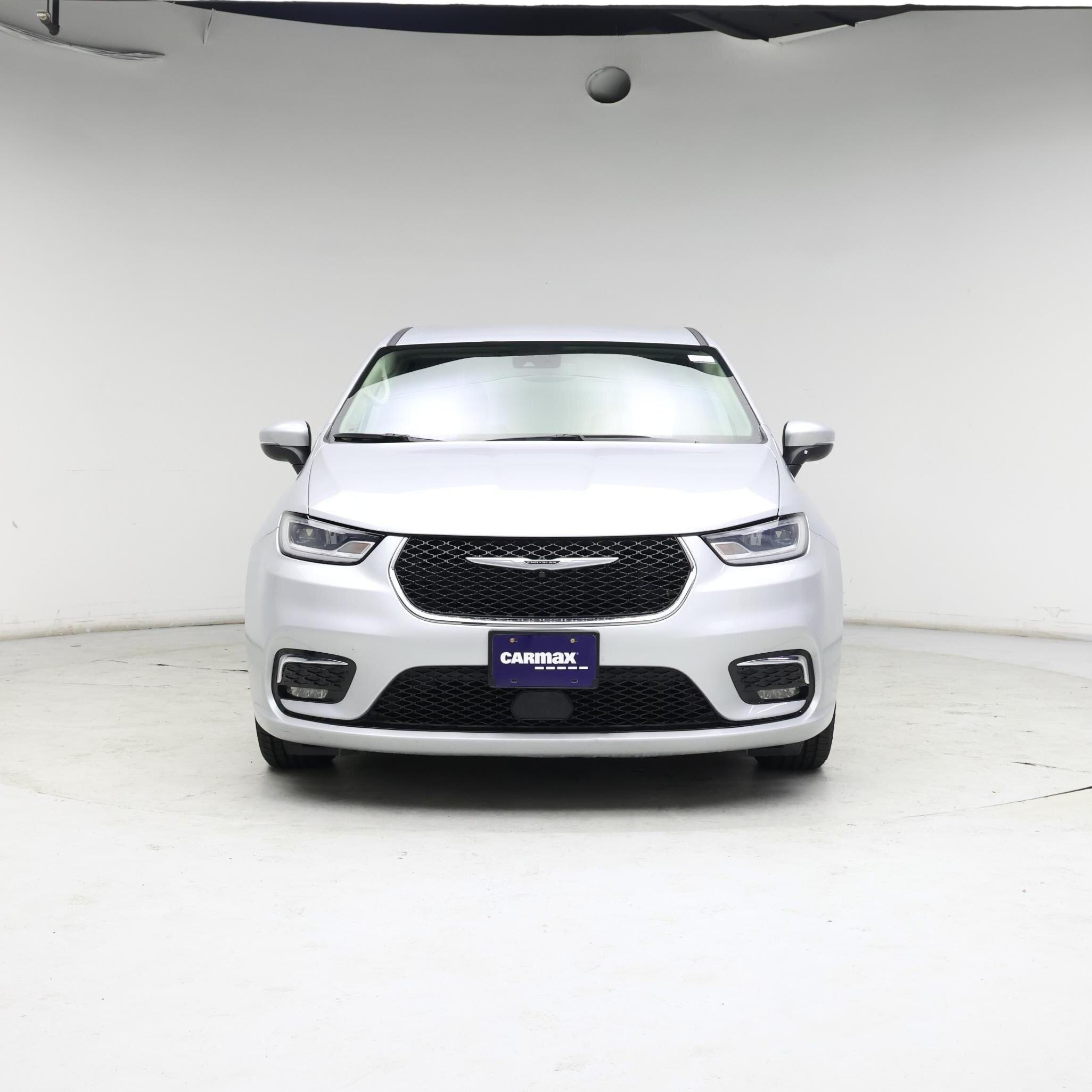 Thumbnail: 2023 Chrysler Pacifica - 5