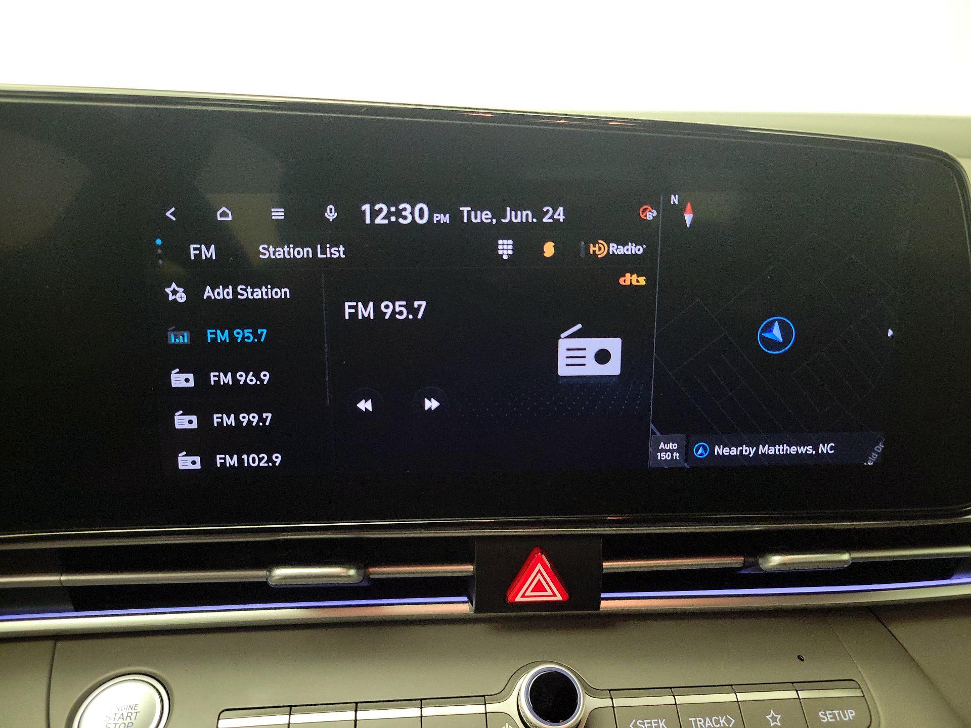 Thumbnail: 2024 Hyundai Elantra - 16