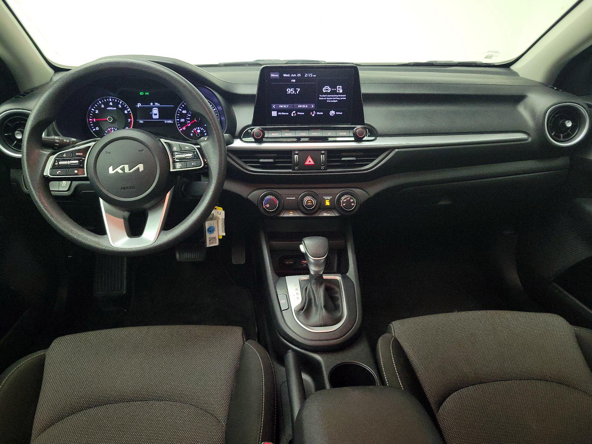 Thumbnail: 2023 Kia Forte - 9
