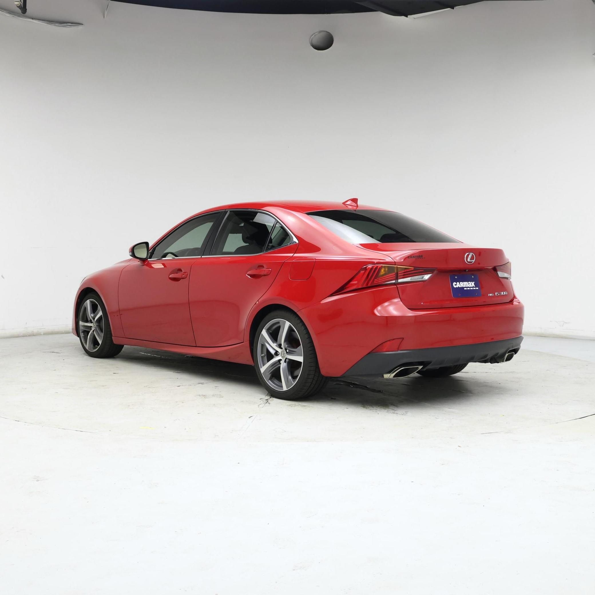 Thumbnail: 2018 Lexus IS - 2