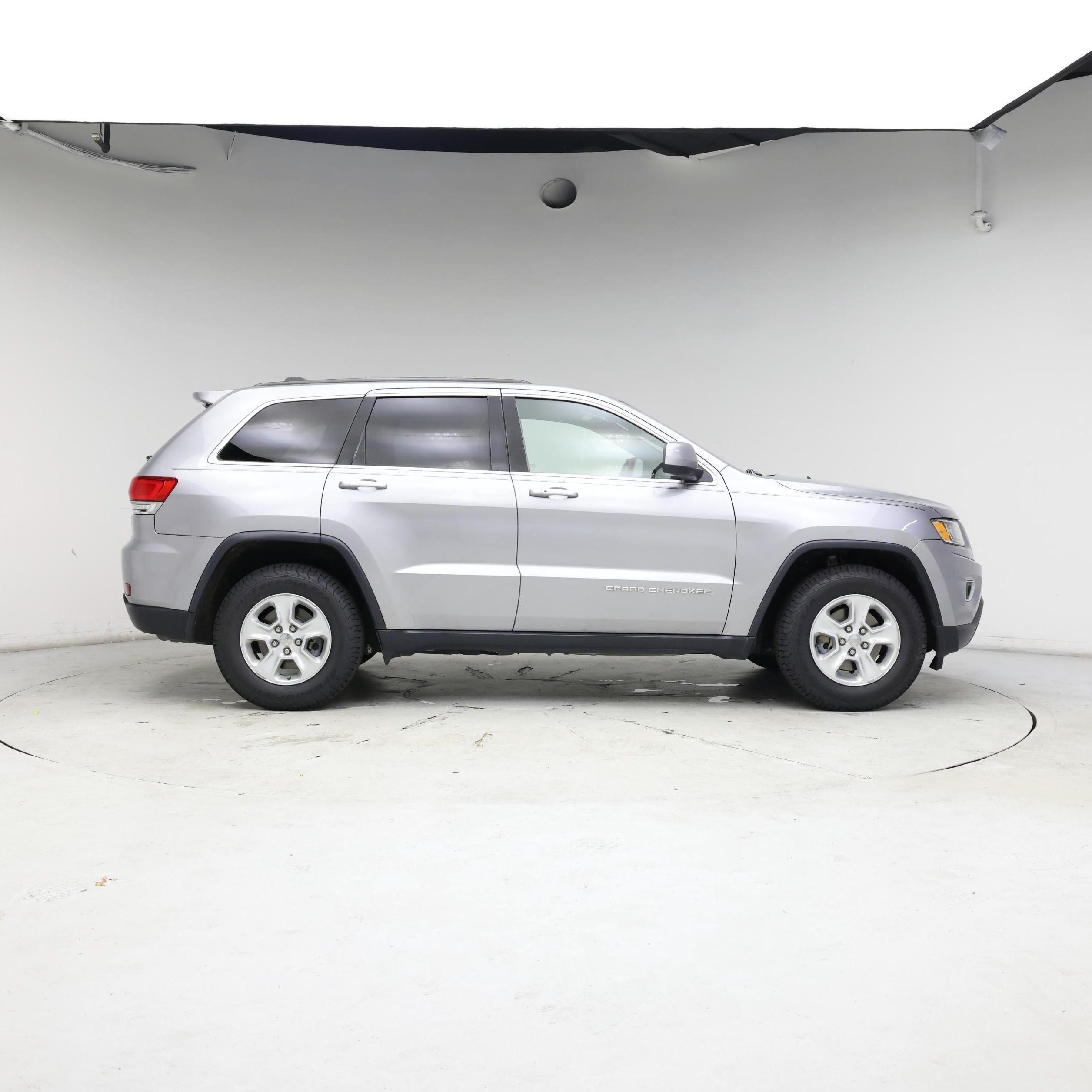 Thumbnail: 2016 Jeep Grand Cherokee - 7