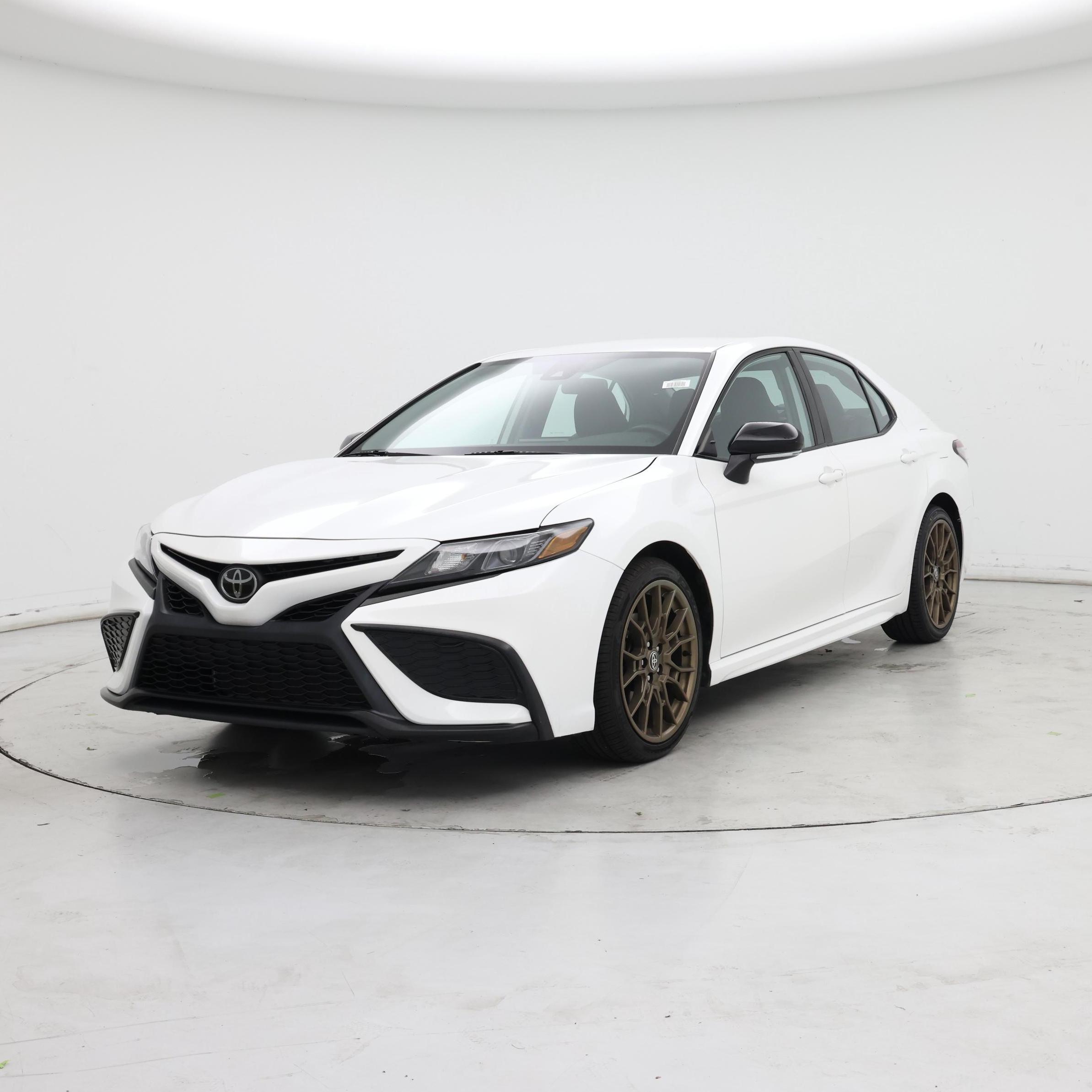 Thumbnail: 2023 Toyota Camry - 4